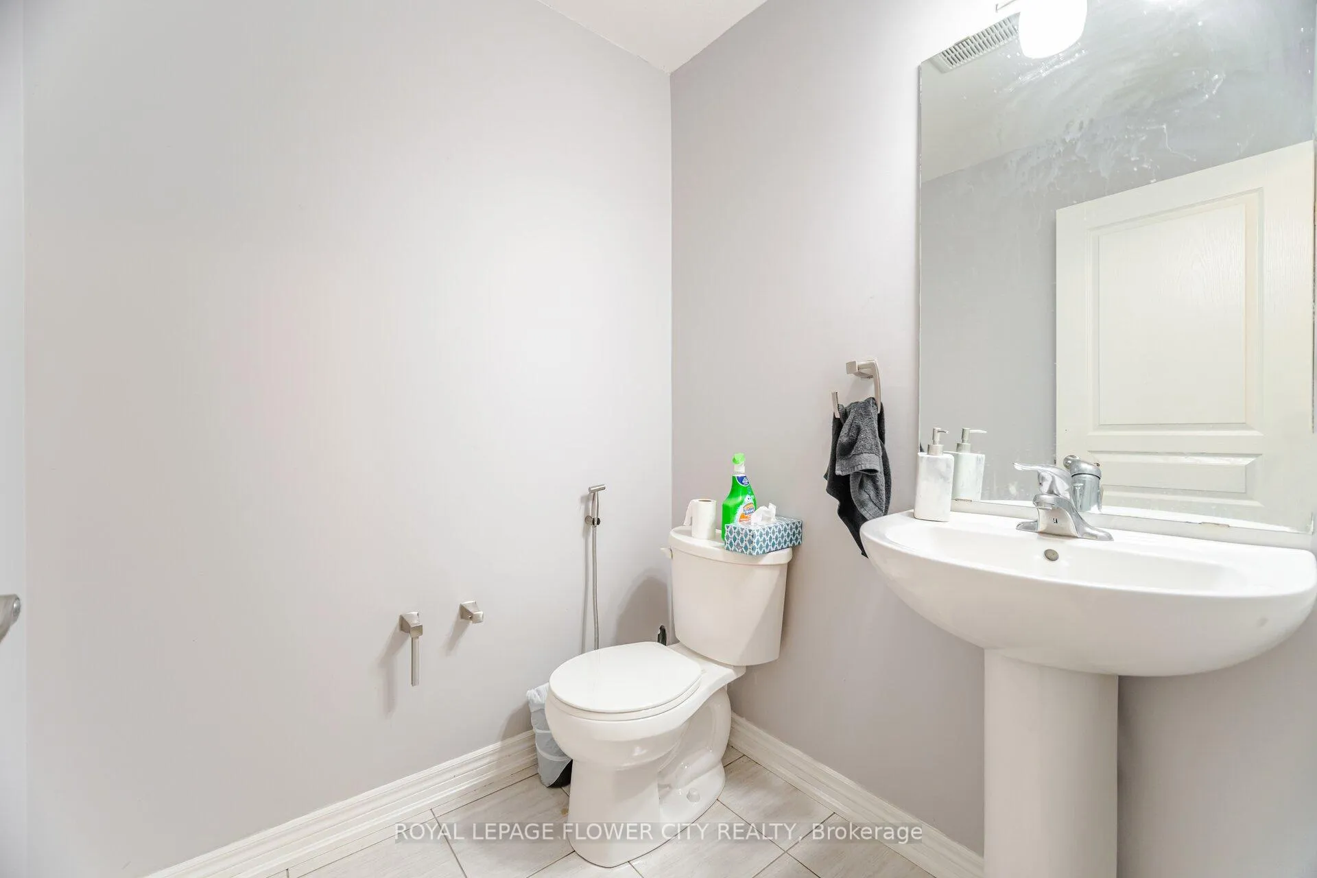 Photo 18 of 4435 Shuttleworth Drive, Niagara Falls, Lyons Creek — HOMEH