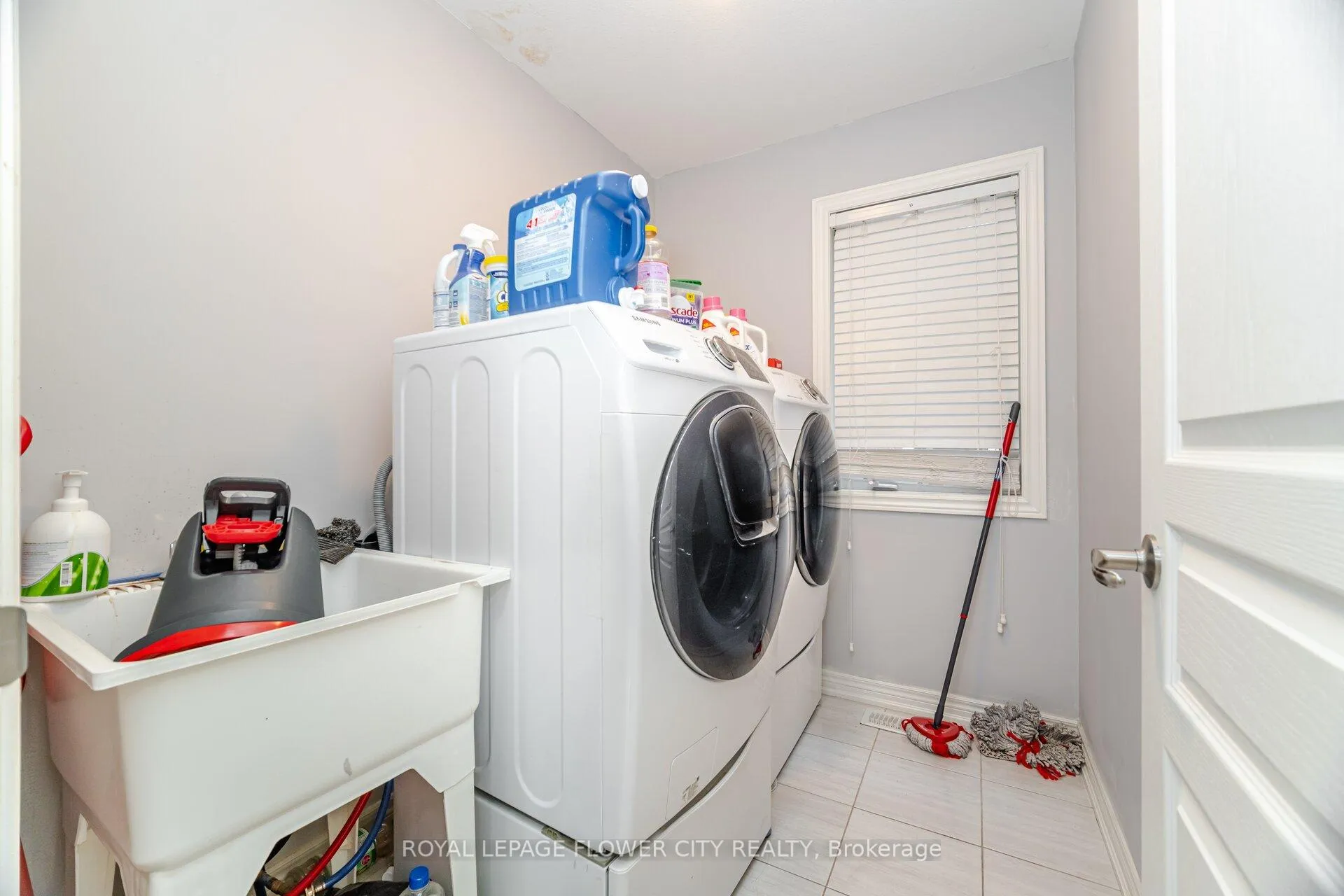 Photo 22 of 4435 Shuttleworth Drive, Niagara Falls, Lyons Creek — HOMEH