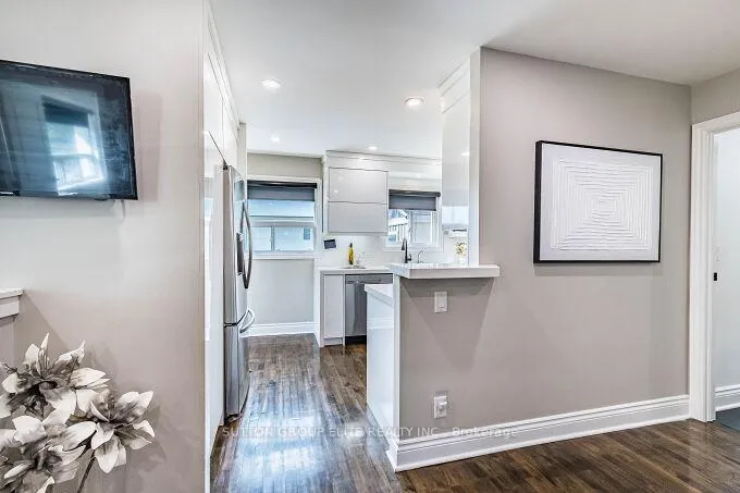 Photo 14 of 107 Martha Street, Caledon, Bolton West — HOMEH