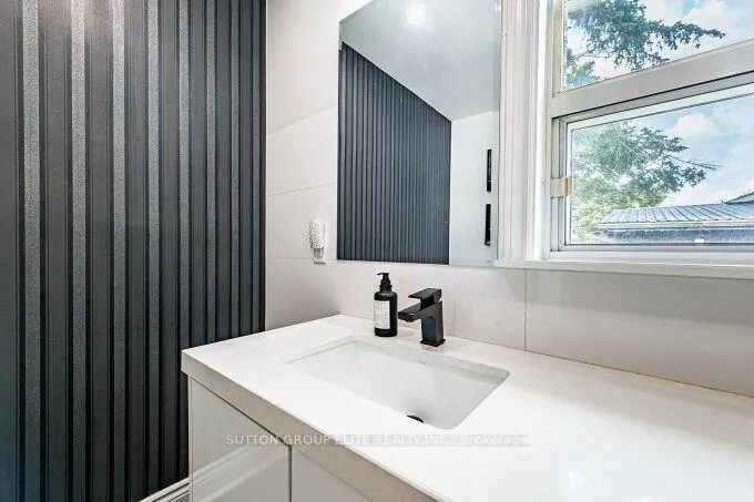 Photo 31 of 107 Martha Street, Caledon, Bolton West — HOMEH