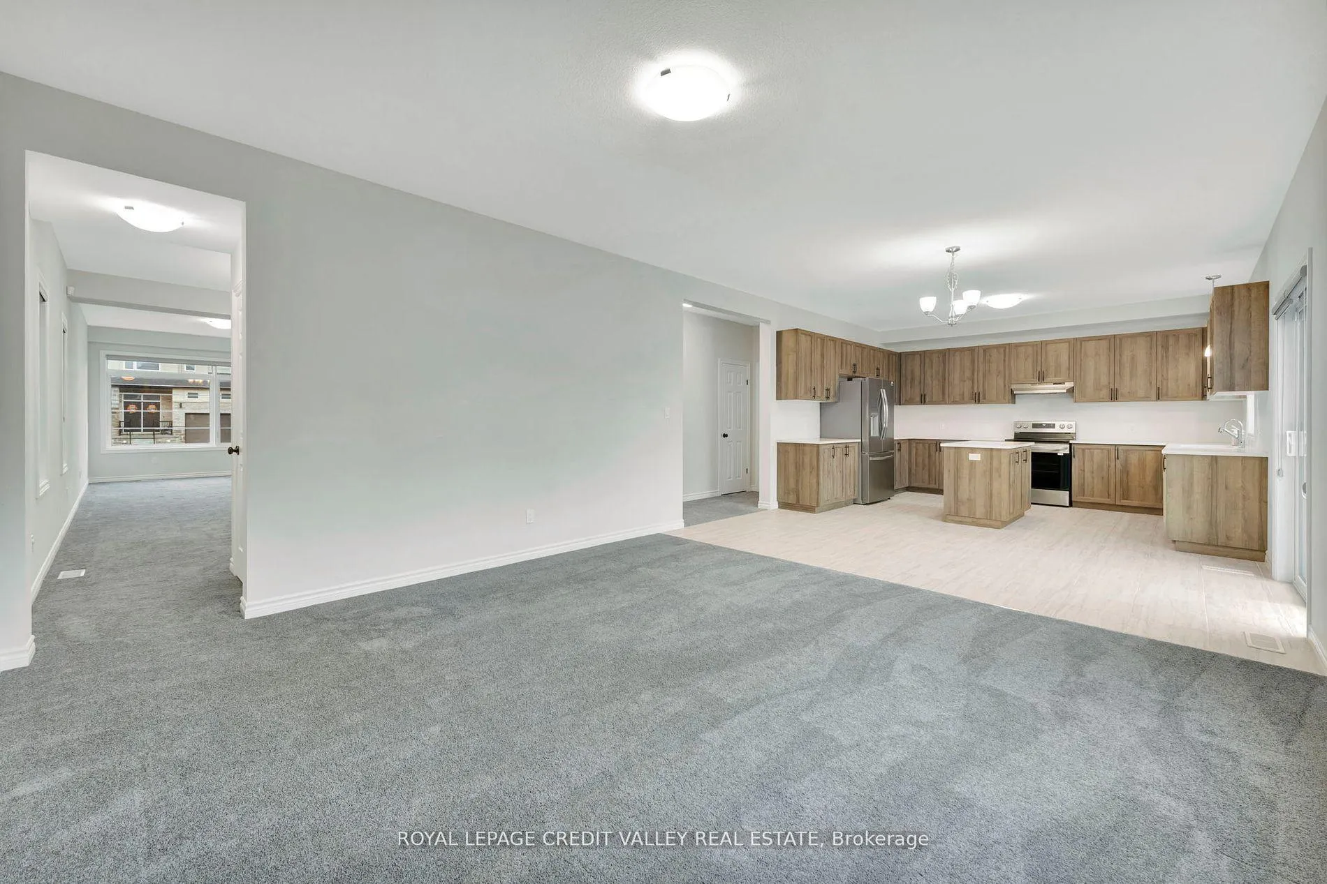 Photo 12 of 104 Sass Crescent, Brant, Paris — HOMEH