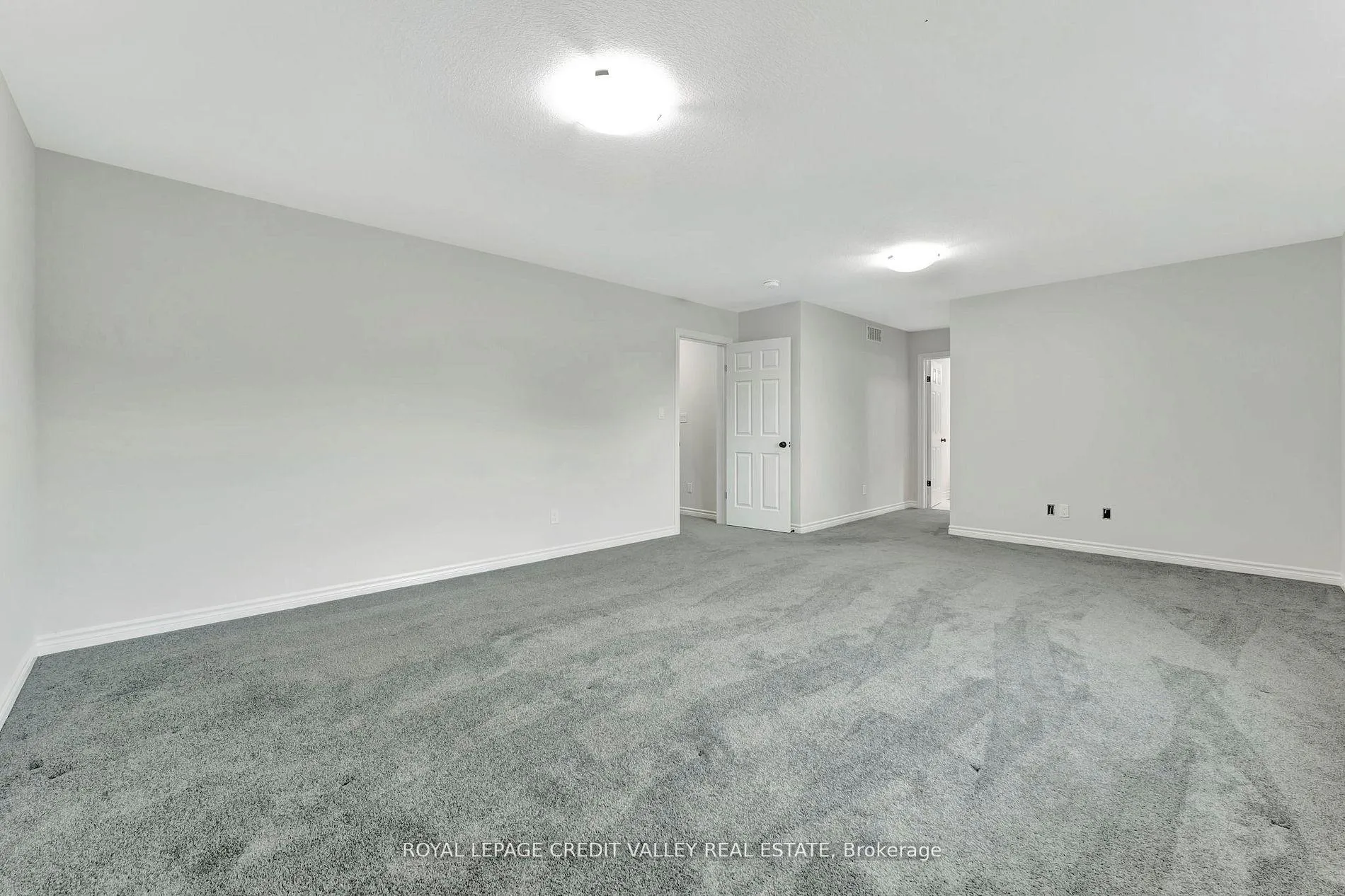 Photo 22 of 104 Sass Crescent, Brant, Paris — HOMEH