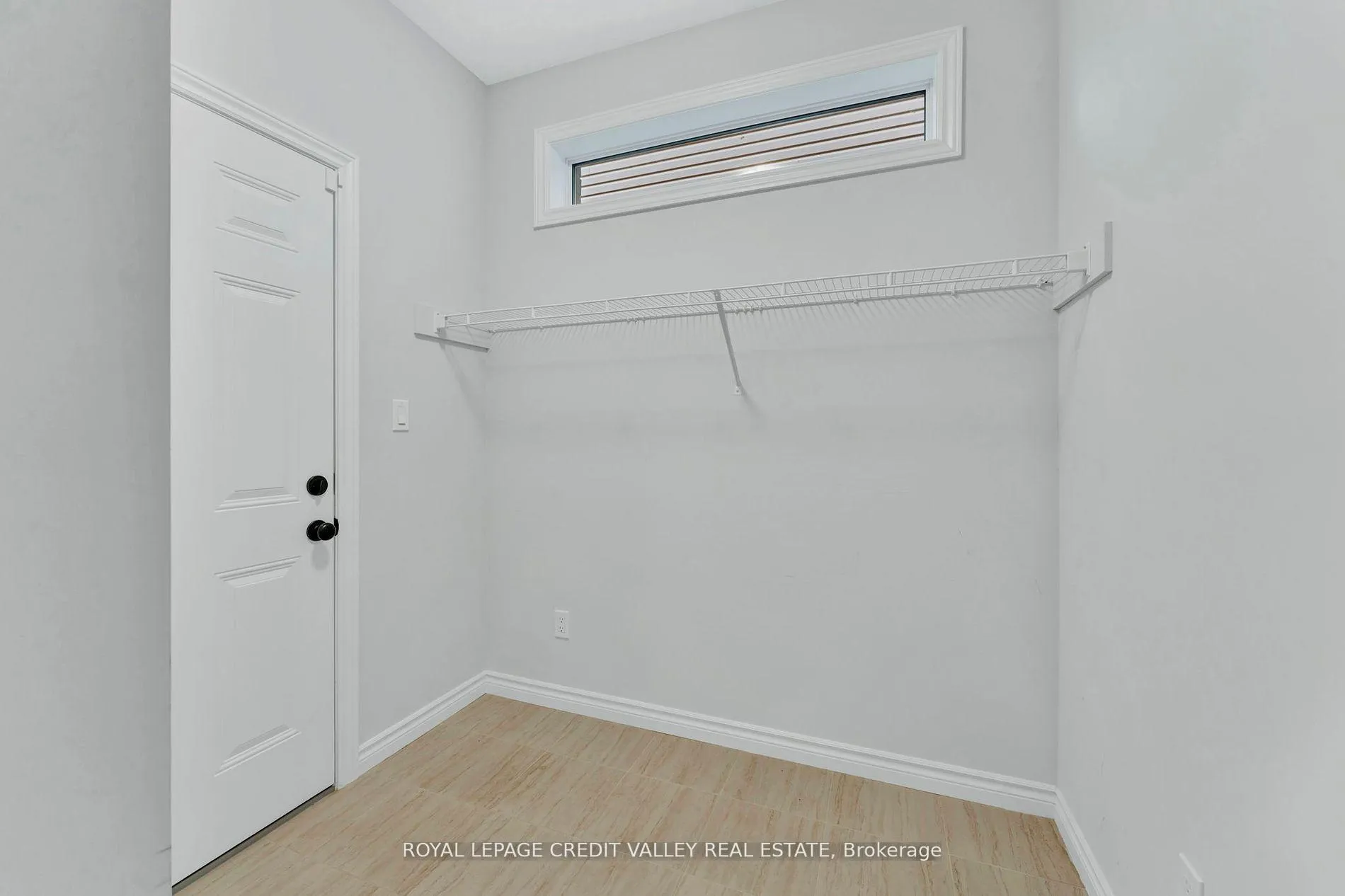 Photo 23 of 104 Sass Crescent, Brant, Paris — HOMEH