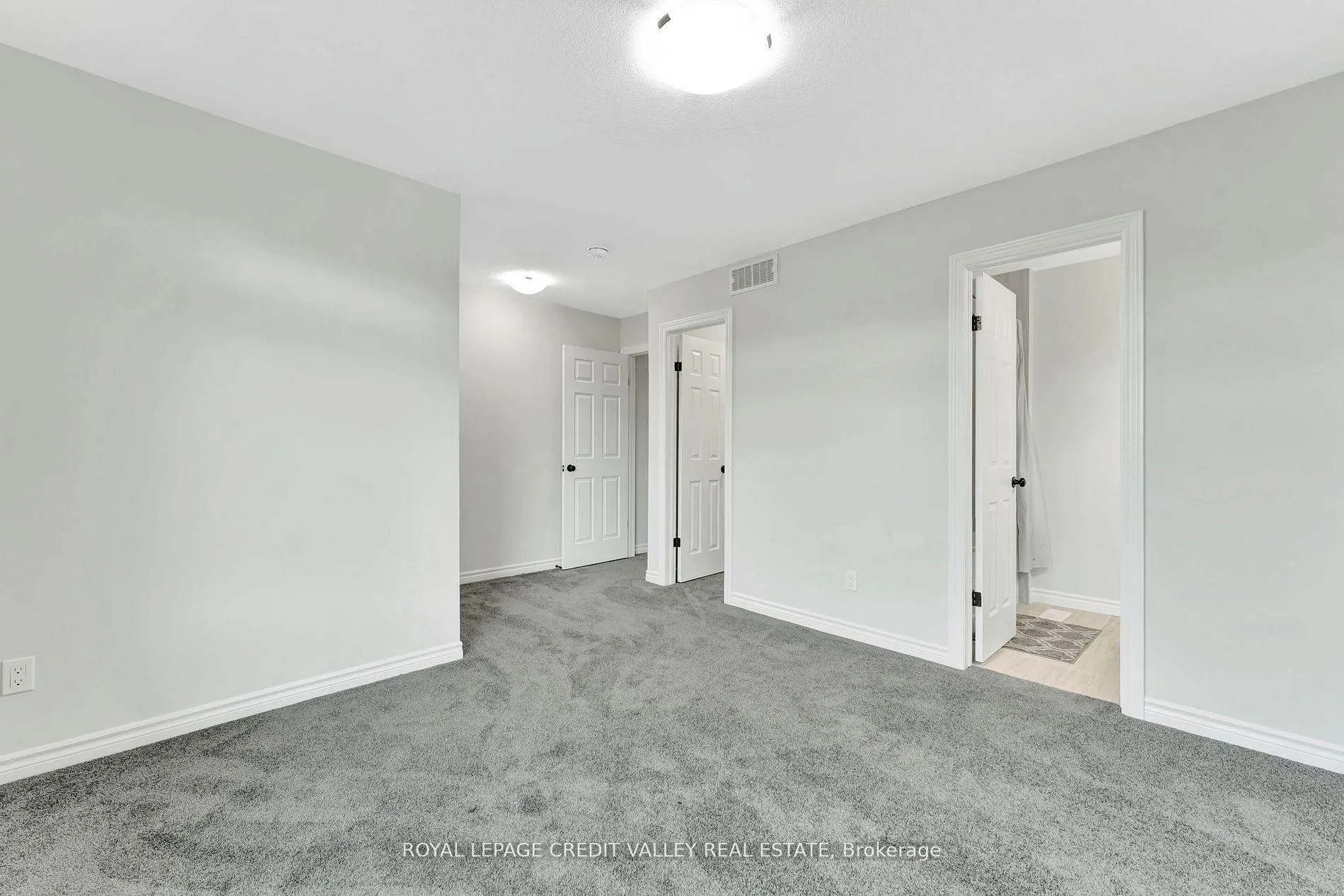 Photo 33 of 104 Sass Crescent, Brant, Paris — HOMEH