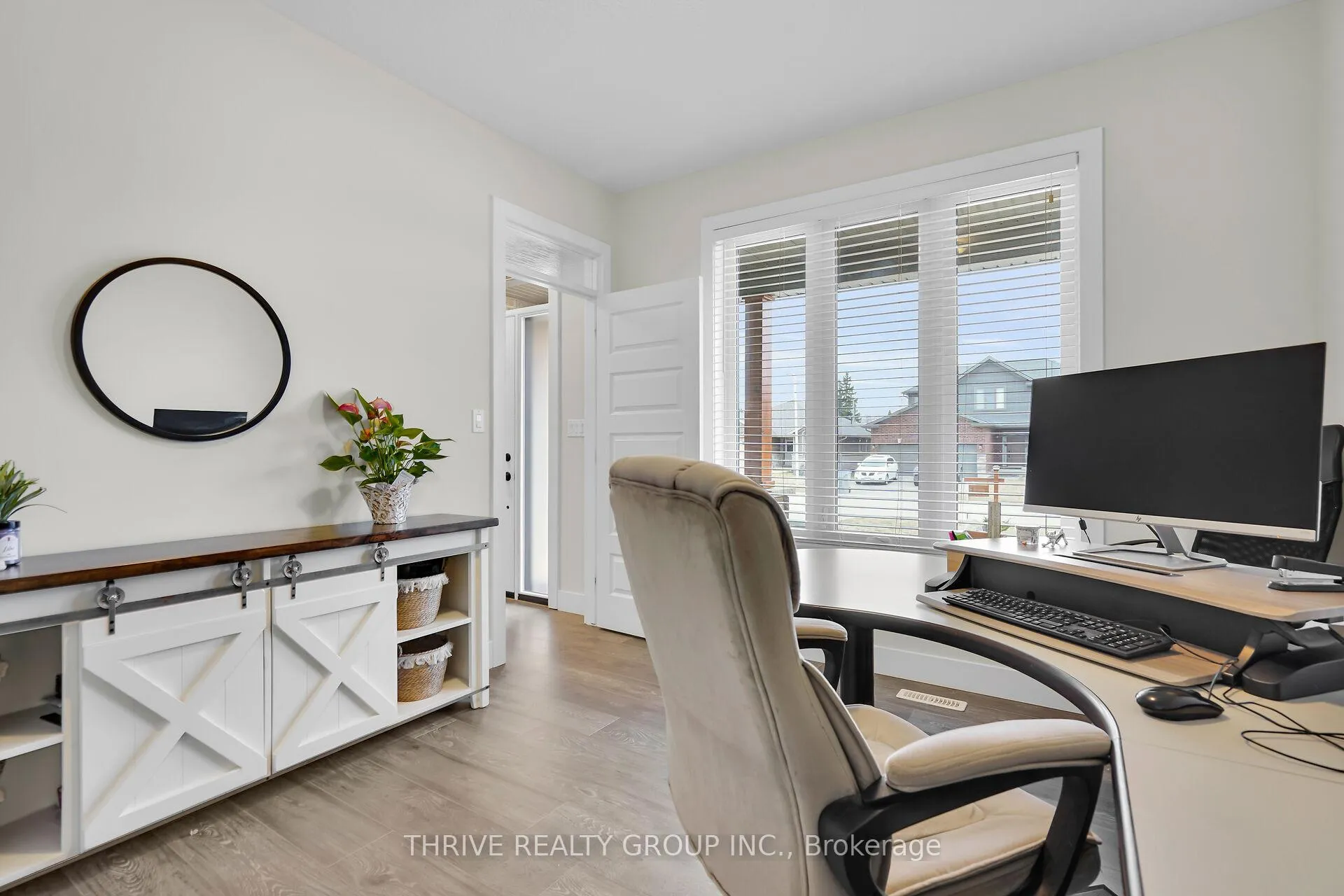 Photo 7 of 178 Spencer Avenue, Lucan Biddulph, Lucan — HOMEH