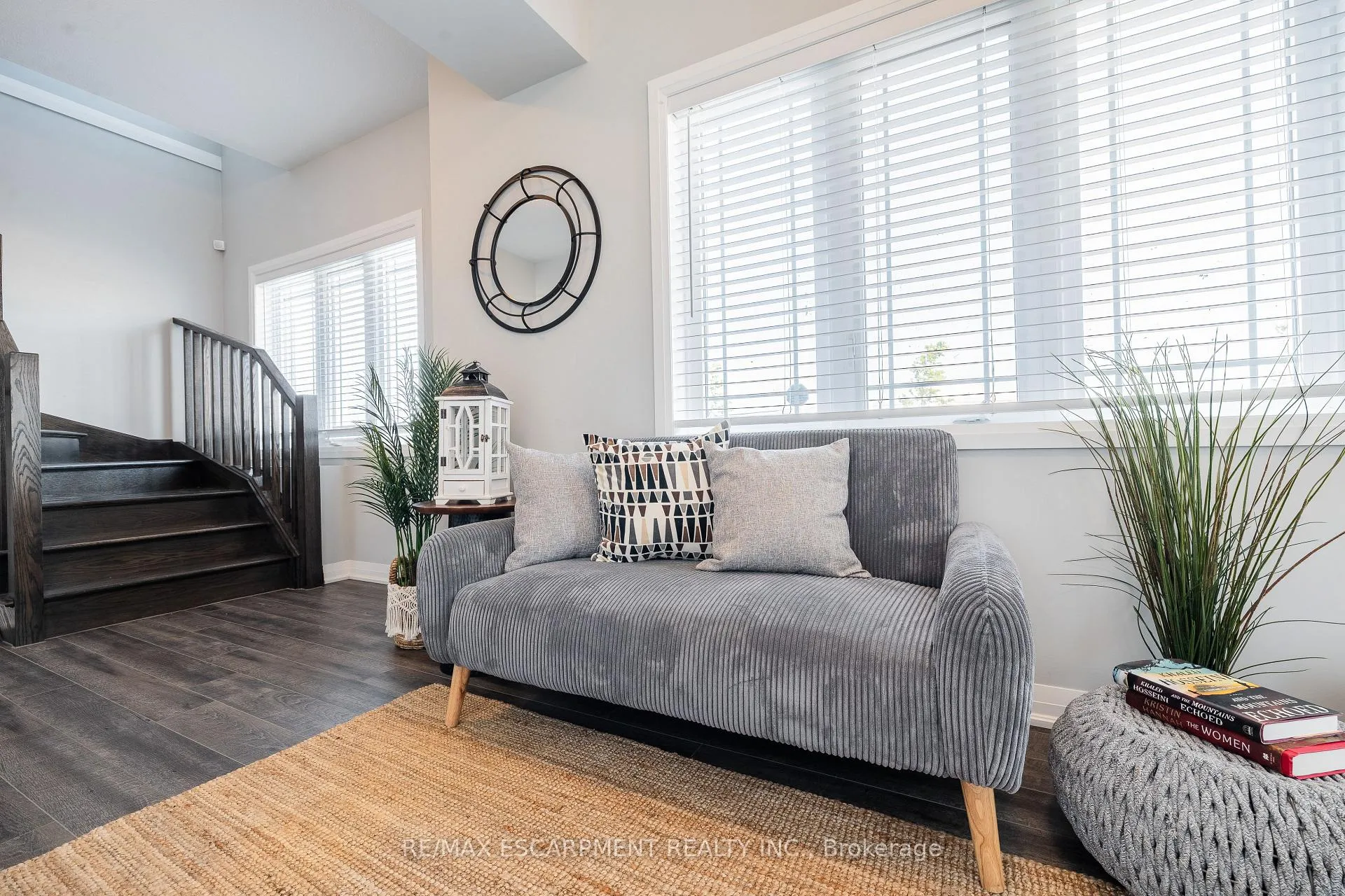 Photo 7 of 51 Laguna Village Crescent W, Hamilton, Rural Glanbrook — HOMEH