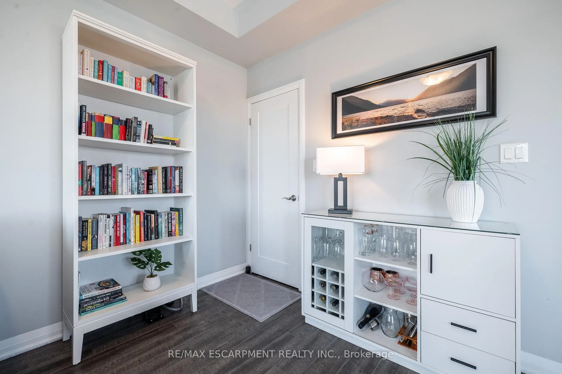 Photo 8 of 51 Laguna Village Crescent W, Hamilton, Rural Glanbrook — HOMEH