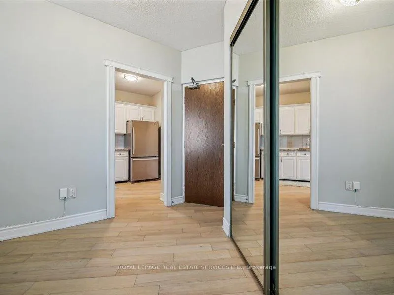 Photo 8 of Unit 708, 5250 Lakeshore Road, Burlington, Appleby — HOMEH