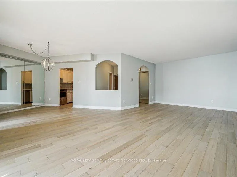 Photo 15 of Unit 708, 5250 Lakeshore Road, Burlington, Appleby — HOMEH