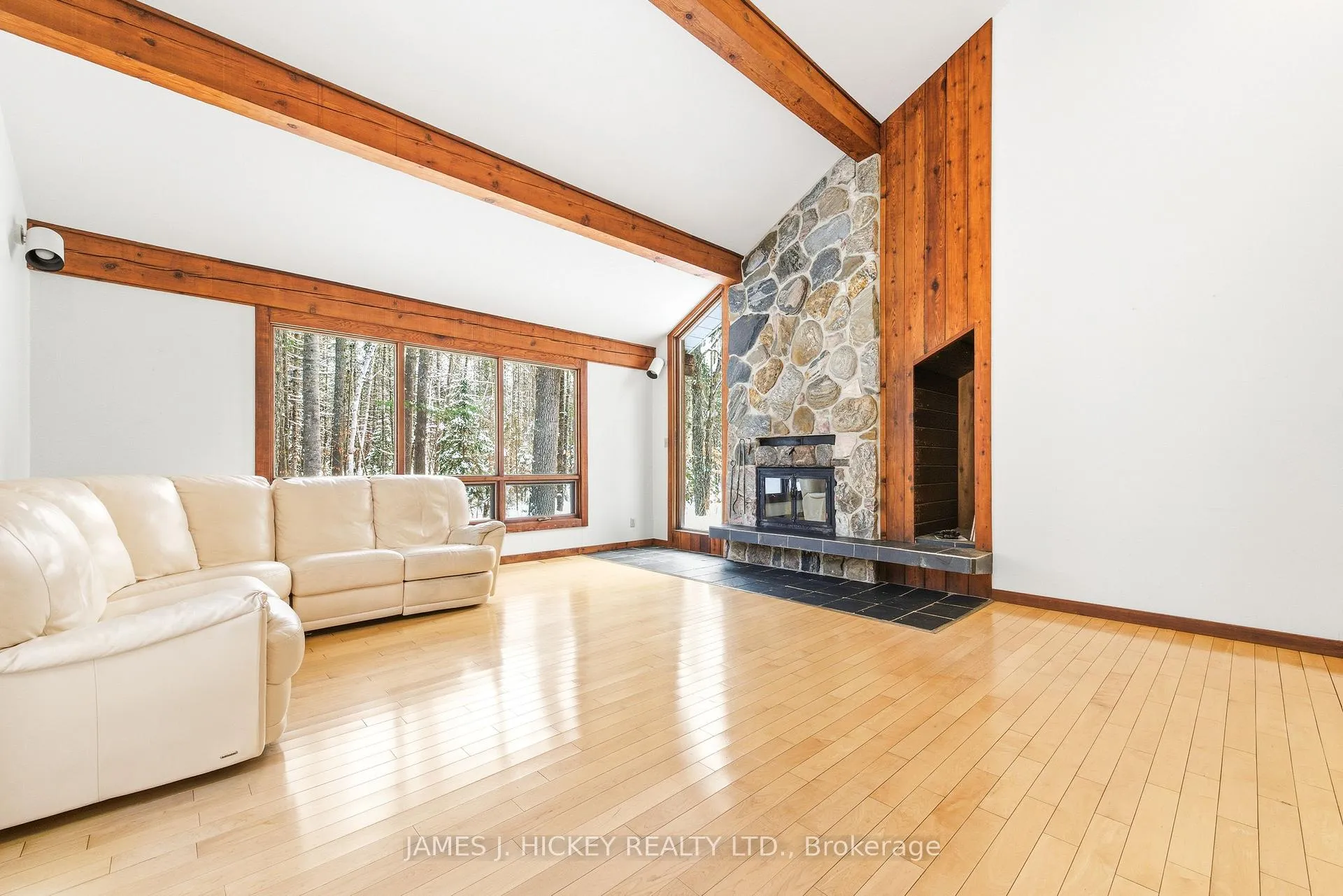 Photo 3 of 120 Wylie Road, Deep River — HOMEH