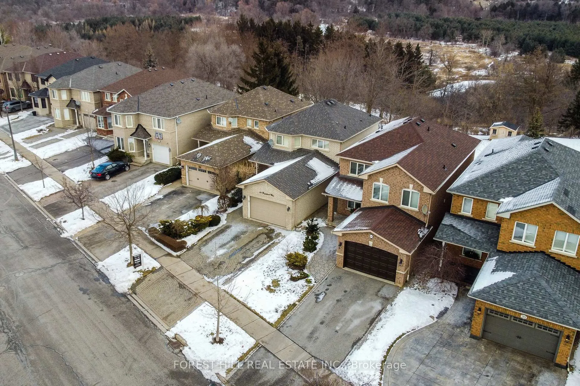 Photo 1 of 64 Royalpark Way, Vaughan, Elder Mills — HOMEH