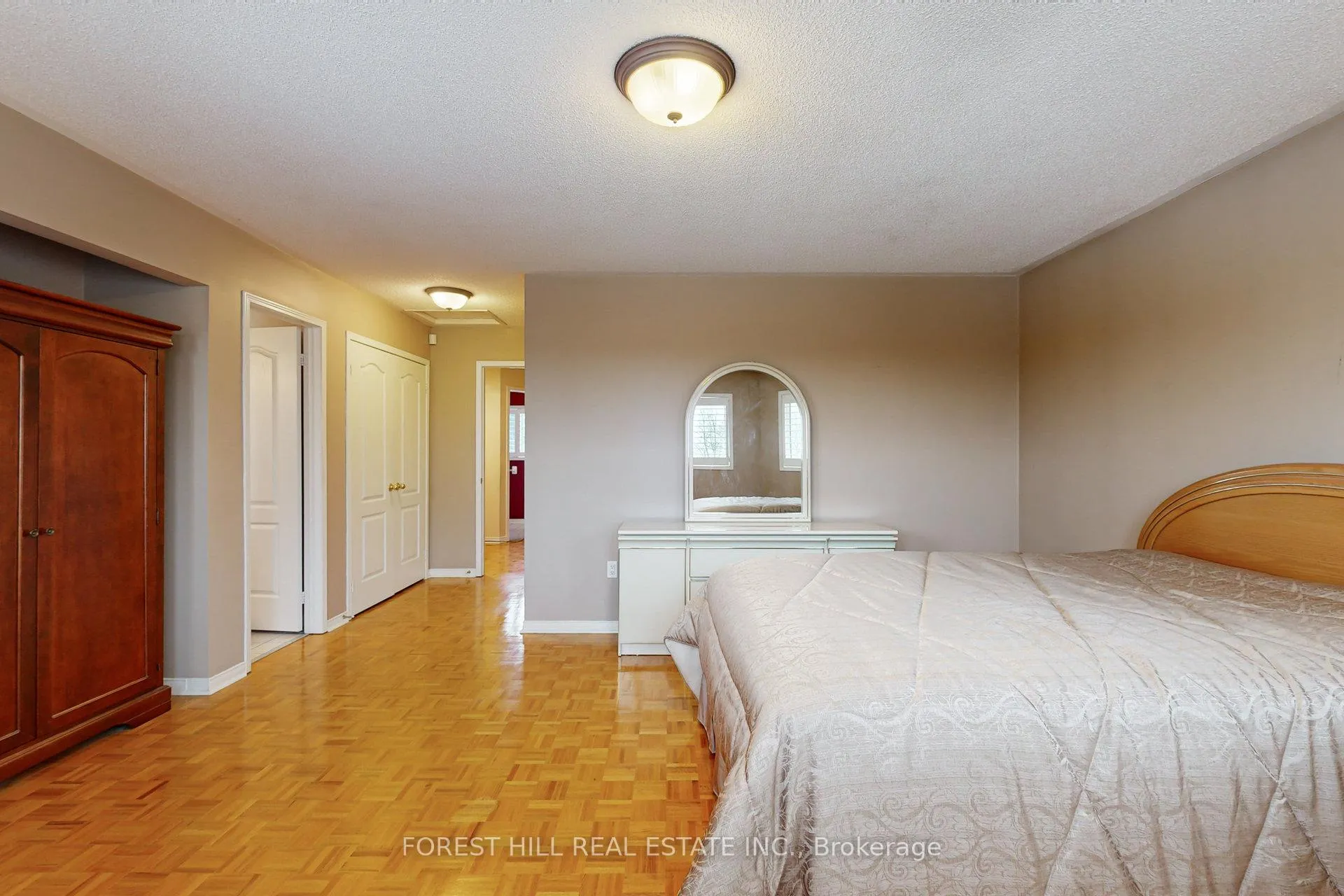 Photo 30 of 64 Royalpark Way, Vaughan, Elder Mills — HOMEH