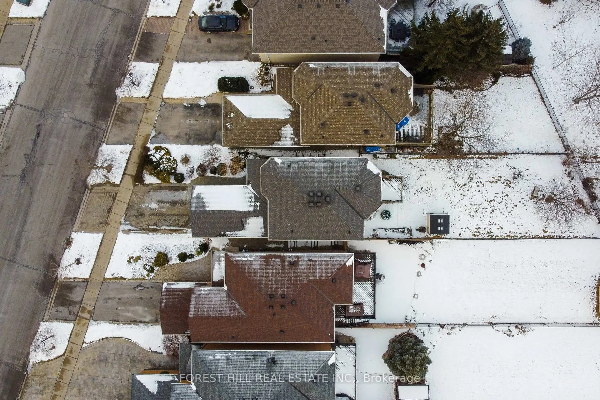 Photo 47 of 64 Royalpark Way, Vaughan, Elder Mills — HOMEH