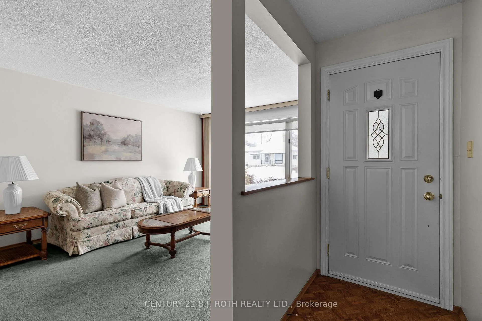 Photo 3 of 28 Adelaide Street, Barrie, Allandale — HOMEH