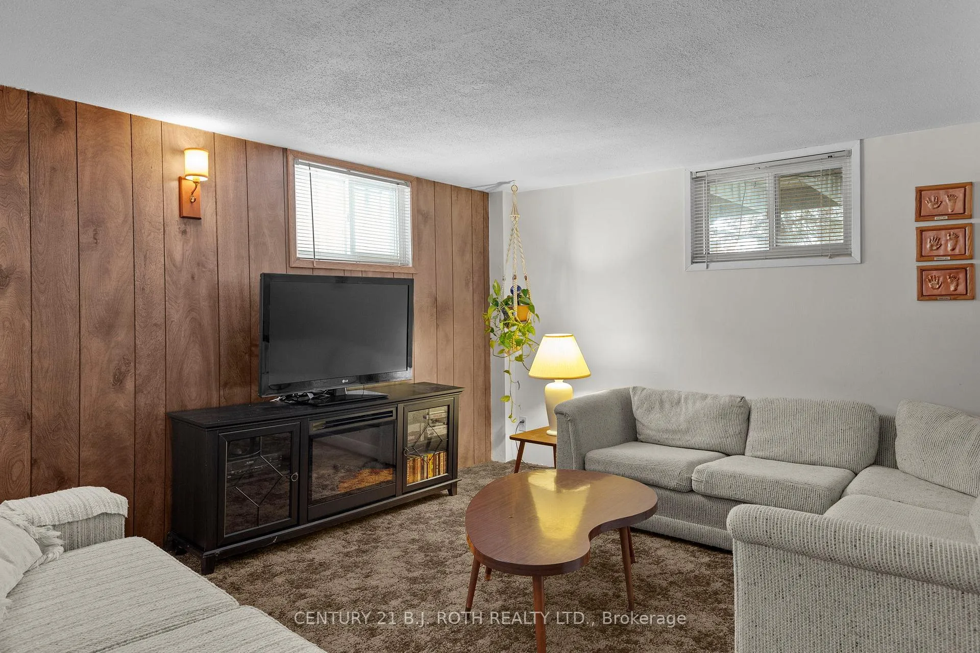 Photo 20 of 28 Adelaide Street, Barrie, Allandale — HOMEH