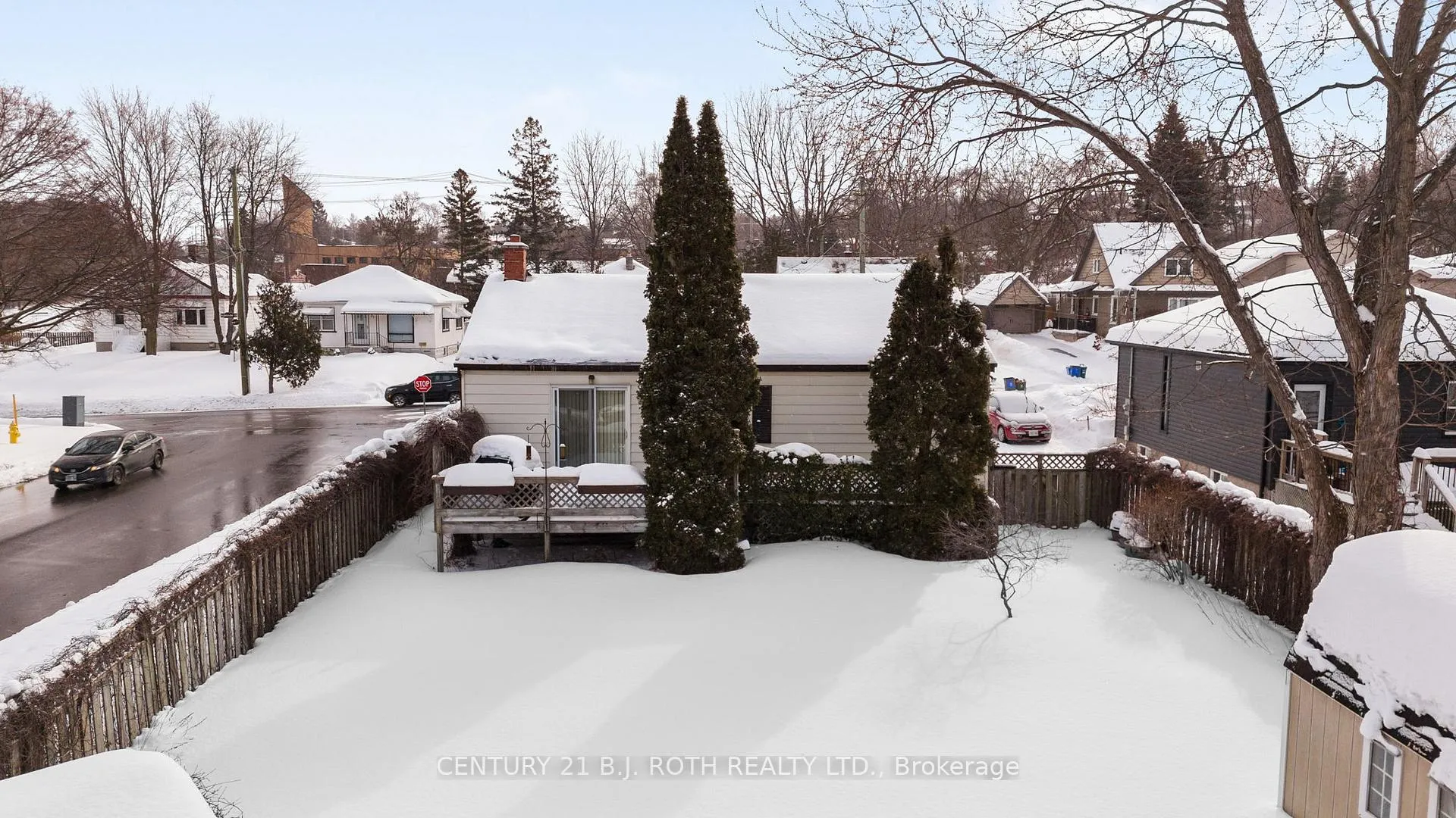 Photo 25 of 28 Adelaide Street, Barrie, Allandale — HOMEH