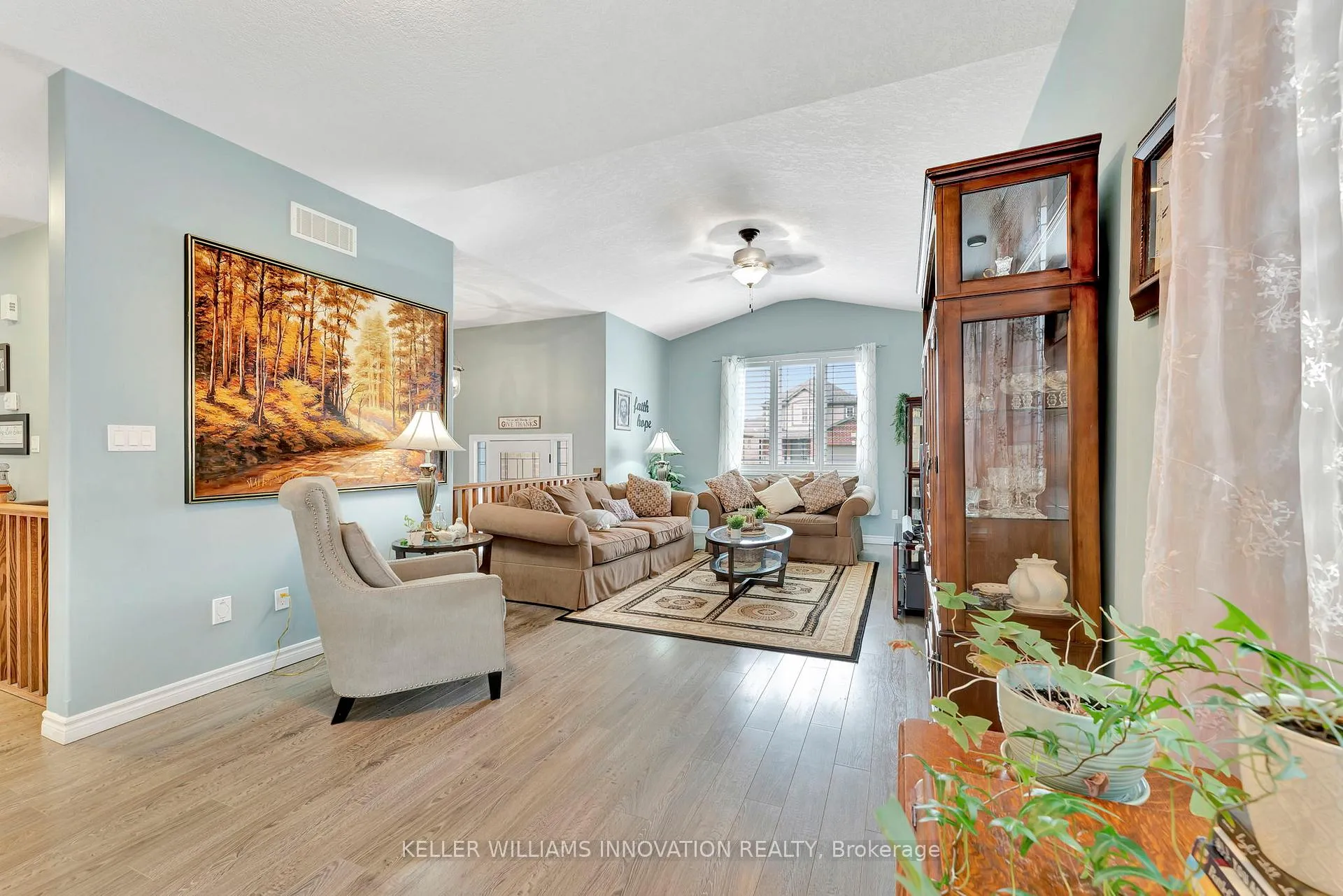 Photo 13 of 940 Reserve Avenue S, North Perth, Listowel — HOMEH