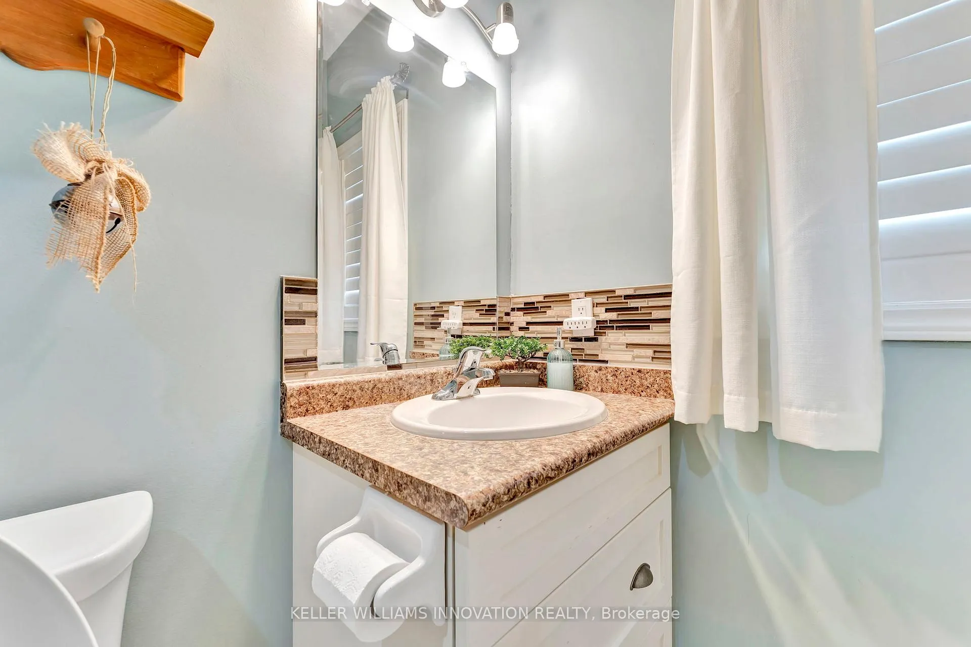 Photo 18 of 940 Reserve Avenue S, North Perth, Listowel — HOMEH