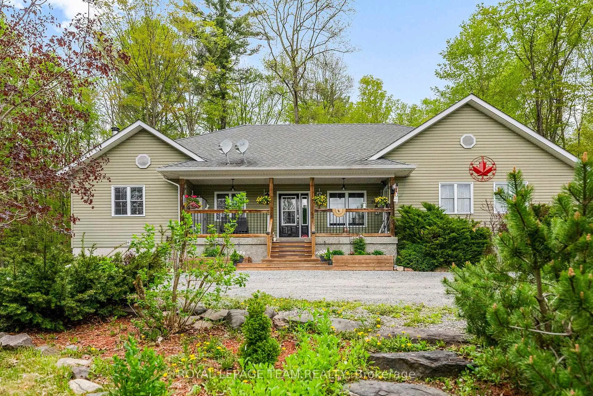 Front of 2504 Calabogie Road