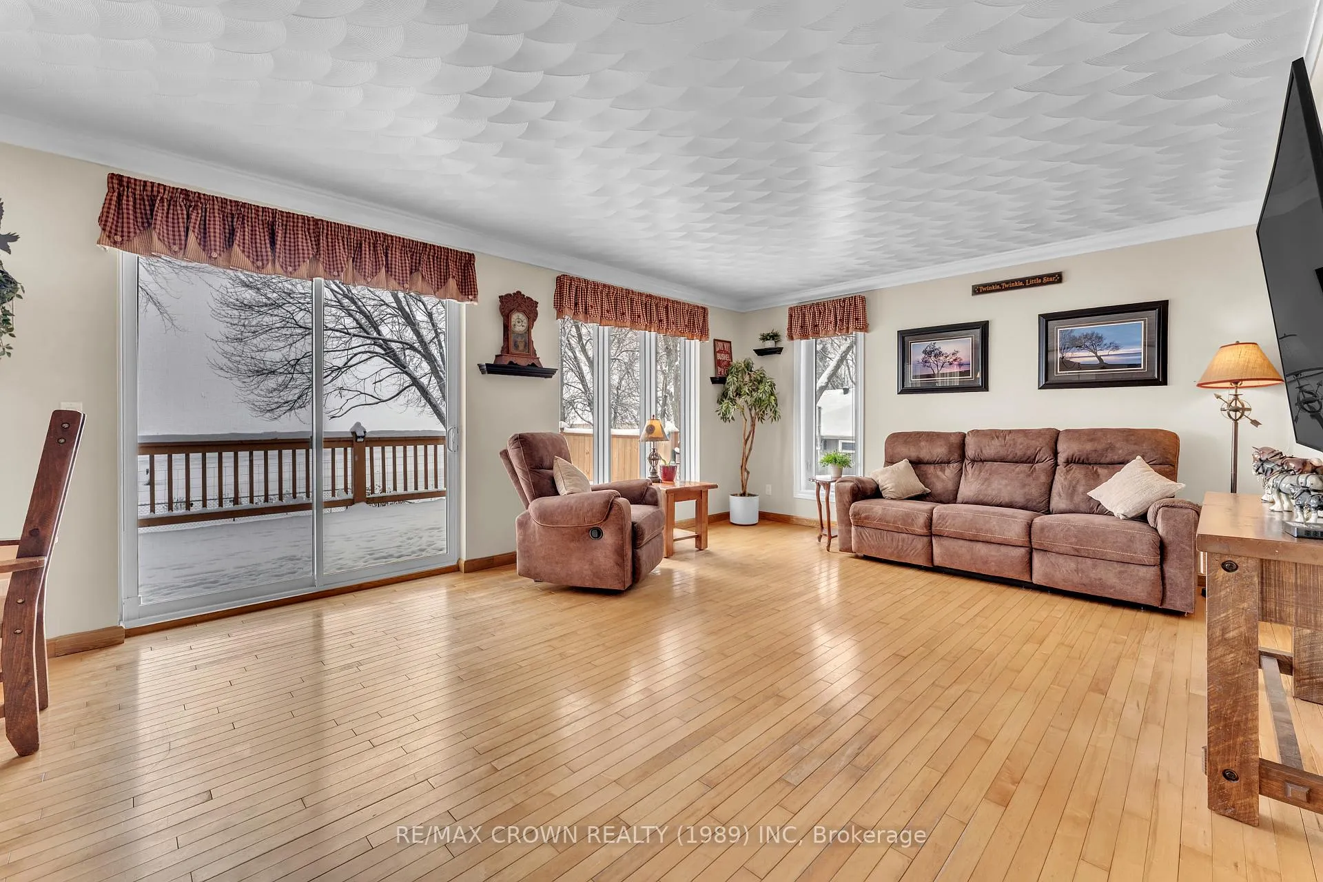 Photo 9 of 378 Marleau Road, West Nipissing, Sturgeon Falls — HOMEH