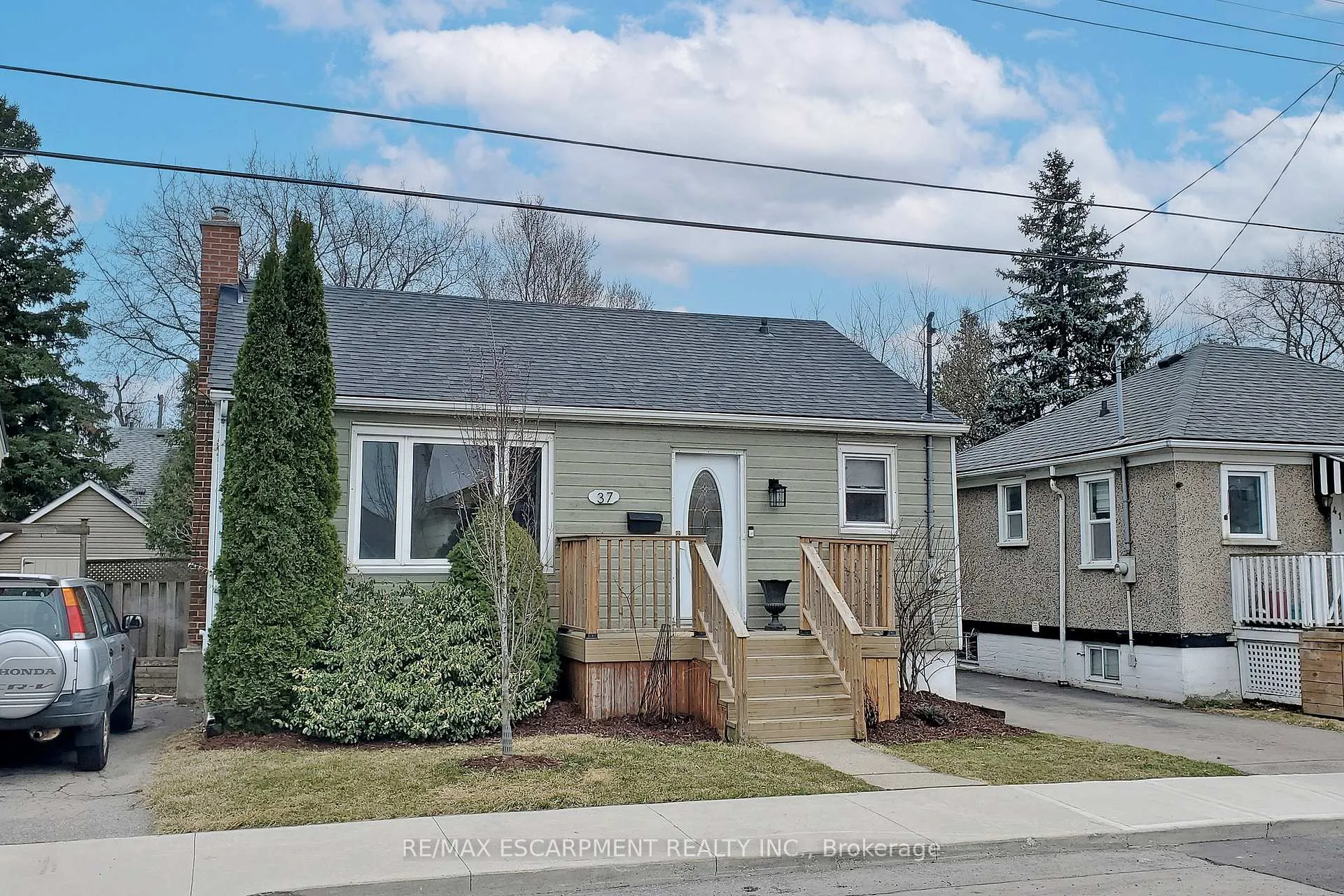 Photo 1 of 37 Salem Avenue, Hamilton, Inch Park — HOMEH