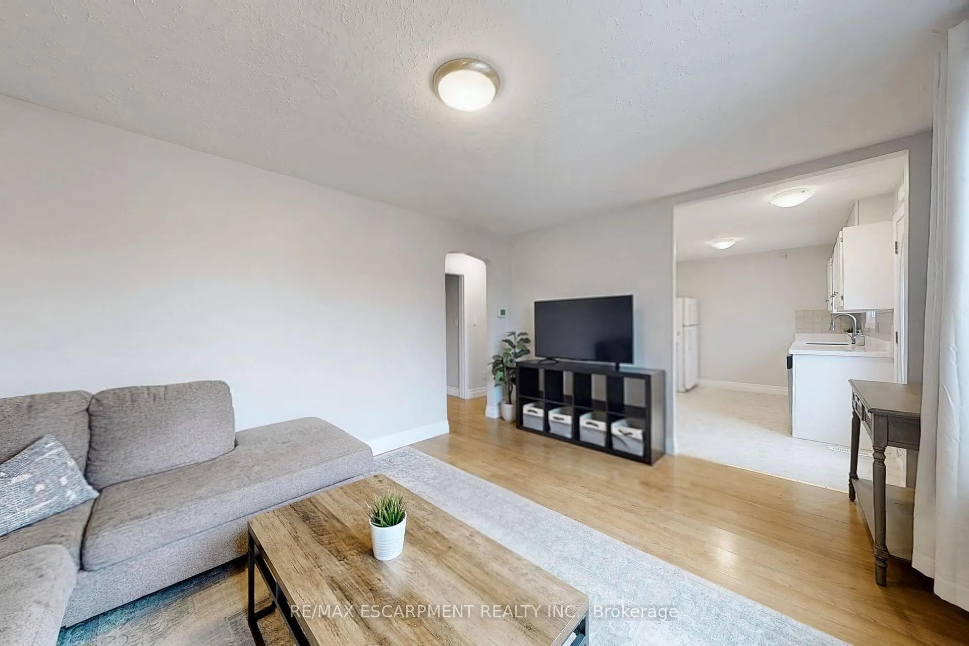 Photo 11 of 37 Salem Avenue, Hamilton, Inch Park — HOMEH