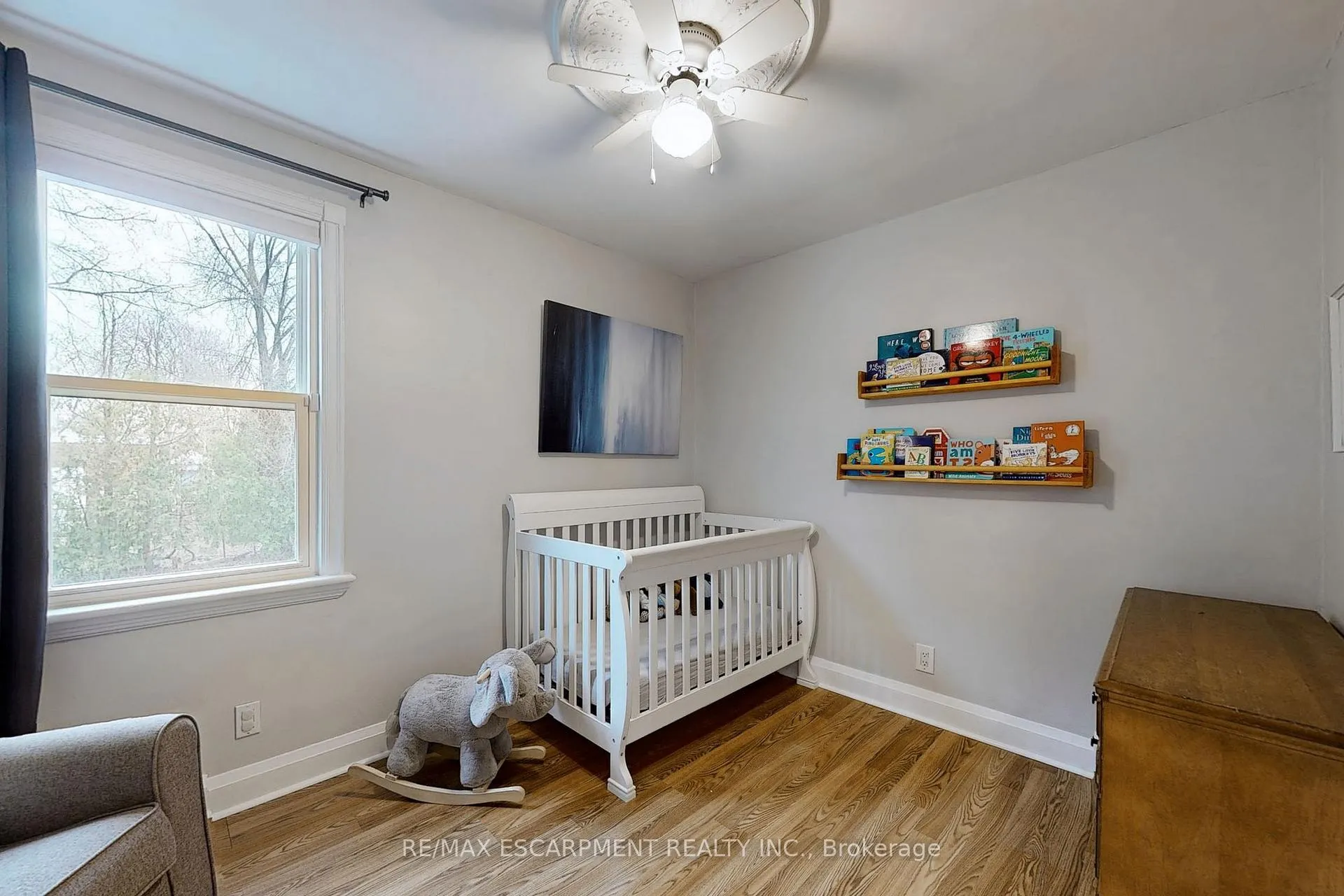 Photo 21 of 37 Salem Avenue, Hamilton, Inch Park — HOMEH