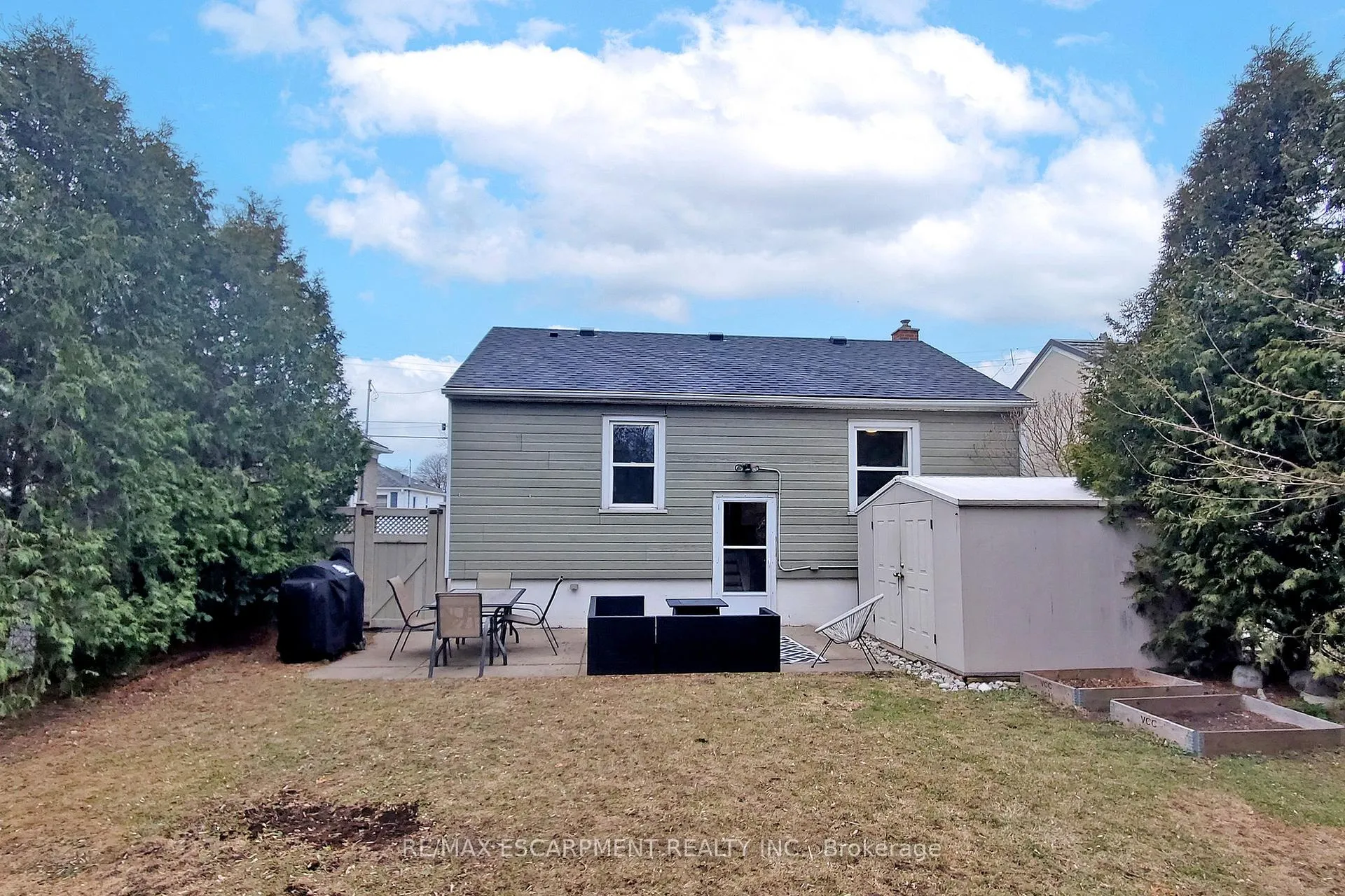 Photo 33 of 37 Salem Avenue, Hamilton, Inch Park — HOMEH