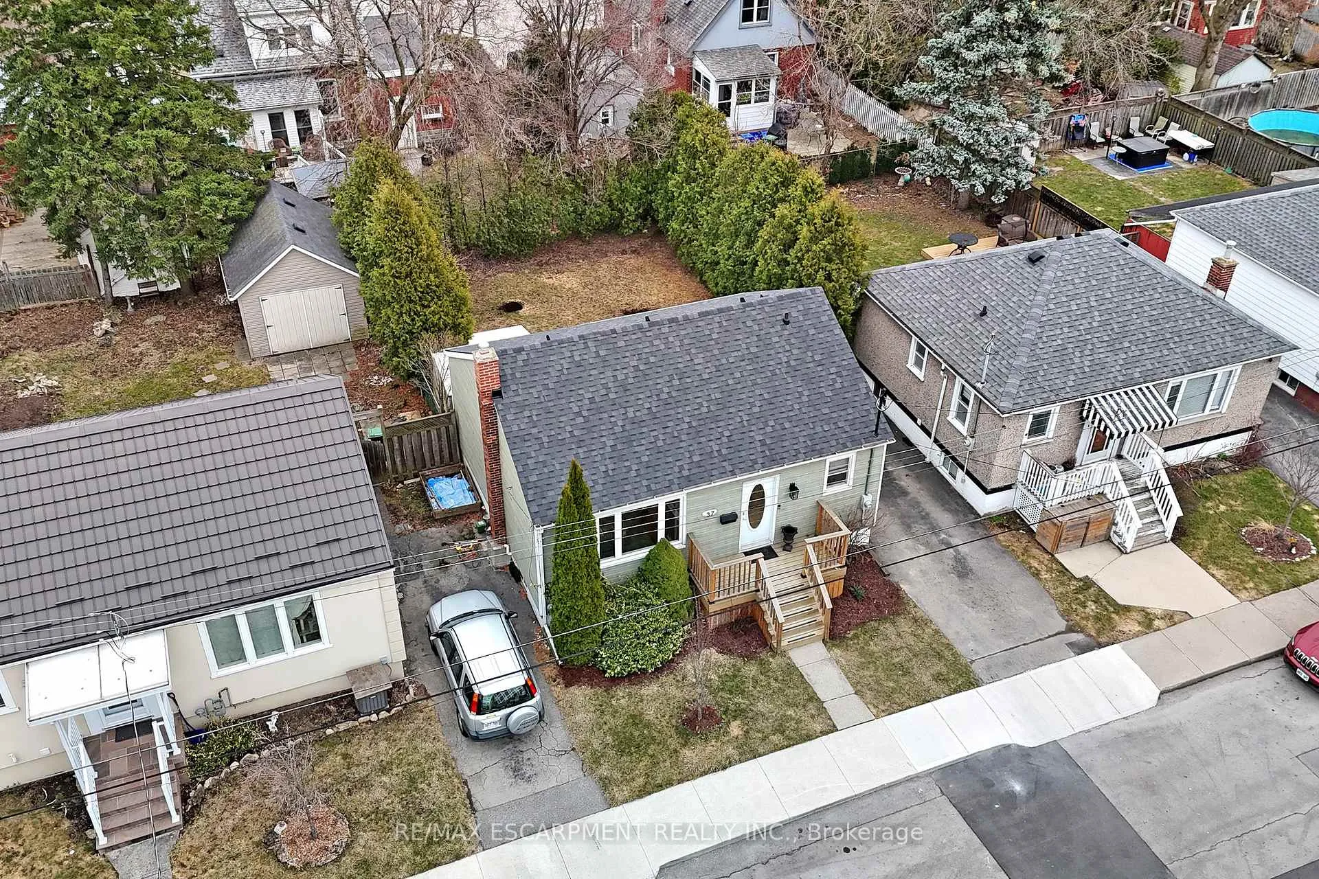 Photo 48 of 37 Salem Avenue, Hamilton, Inch Park — HOMEH