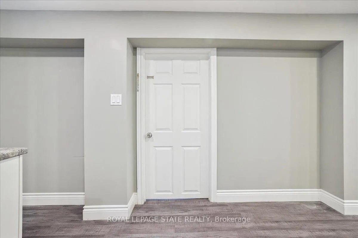 Photo 22 of 584 East 27th Street, Hamilton, Burkholme — HOMEH