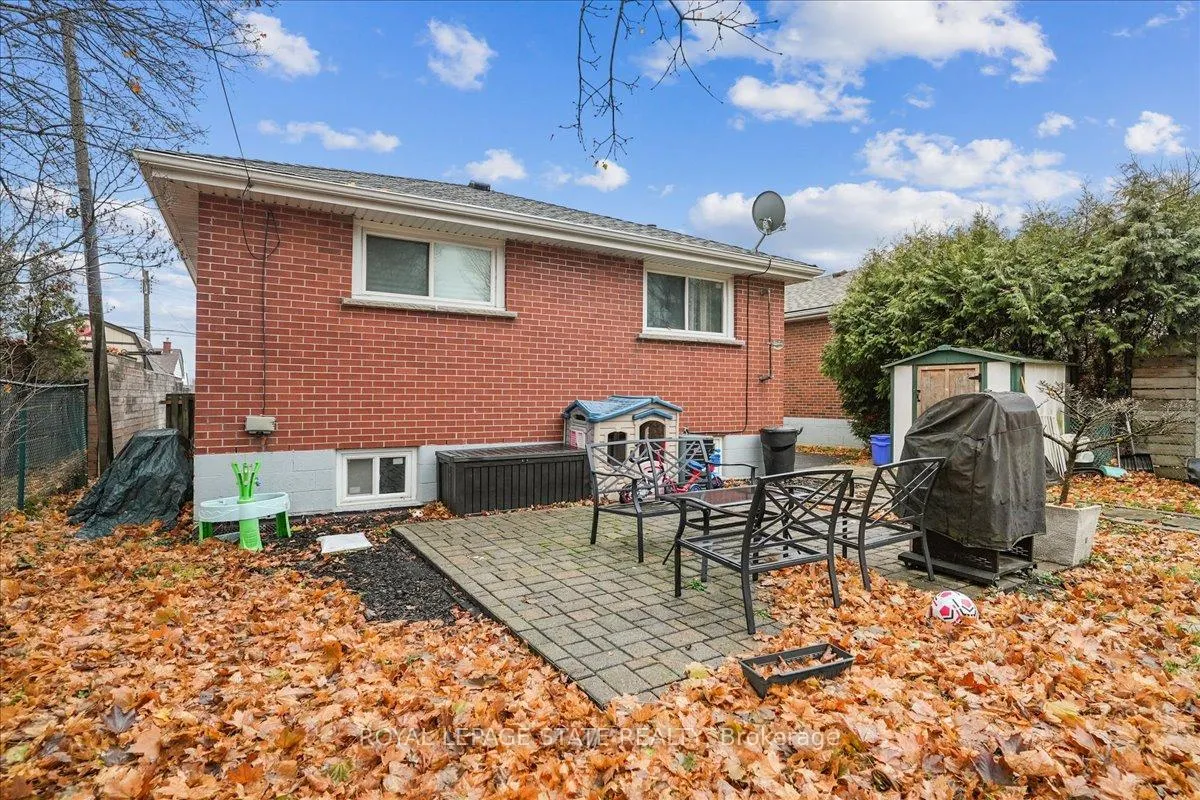Photo 36 of 584 East 27th Street, Hamilton, Burkholme — HOMEH