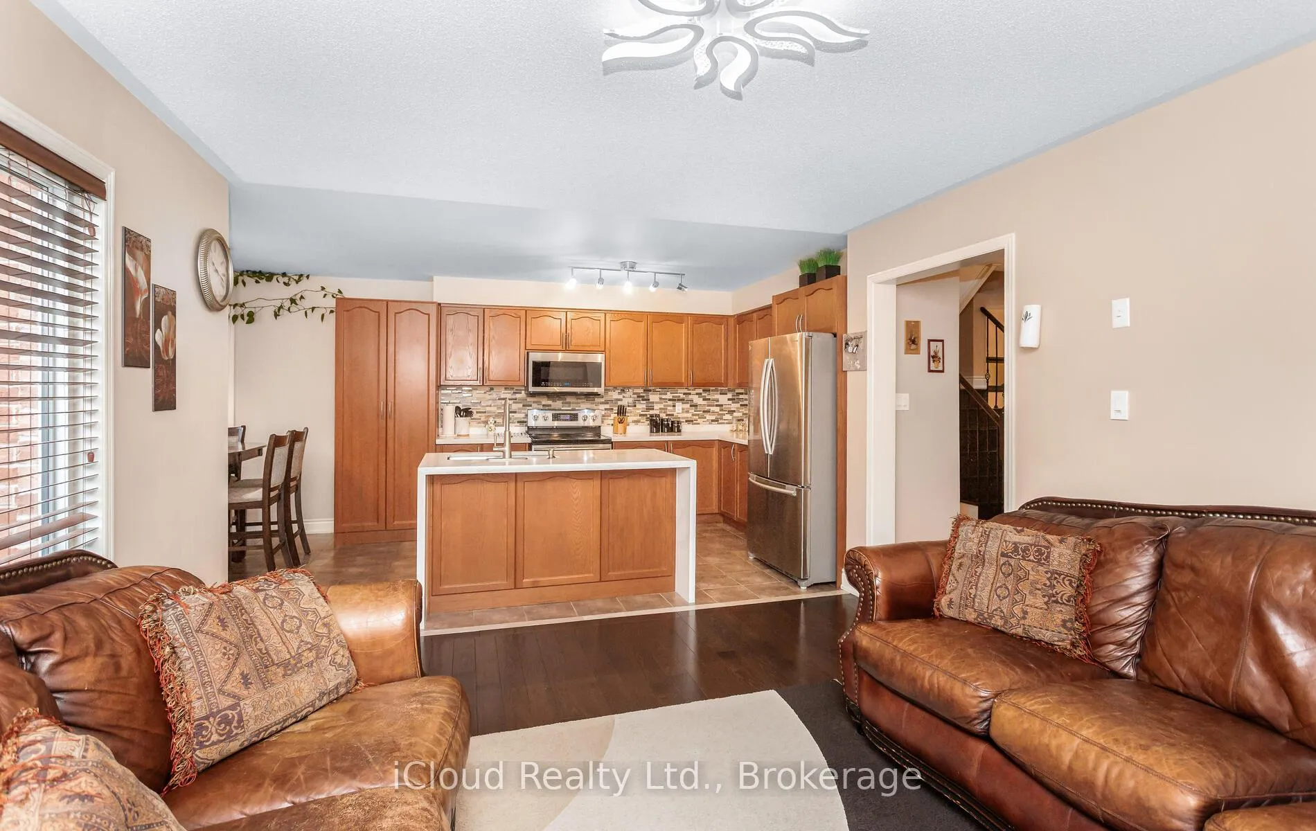 Photo 10 of 491 Landsborough Avenue, Milton, Scott — HOMEH
