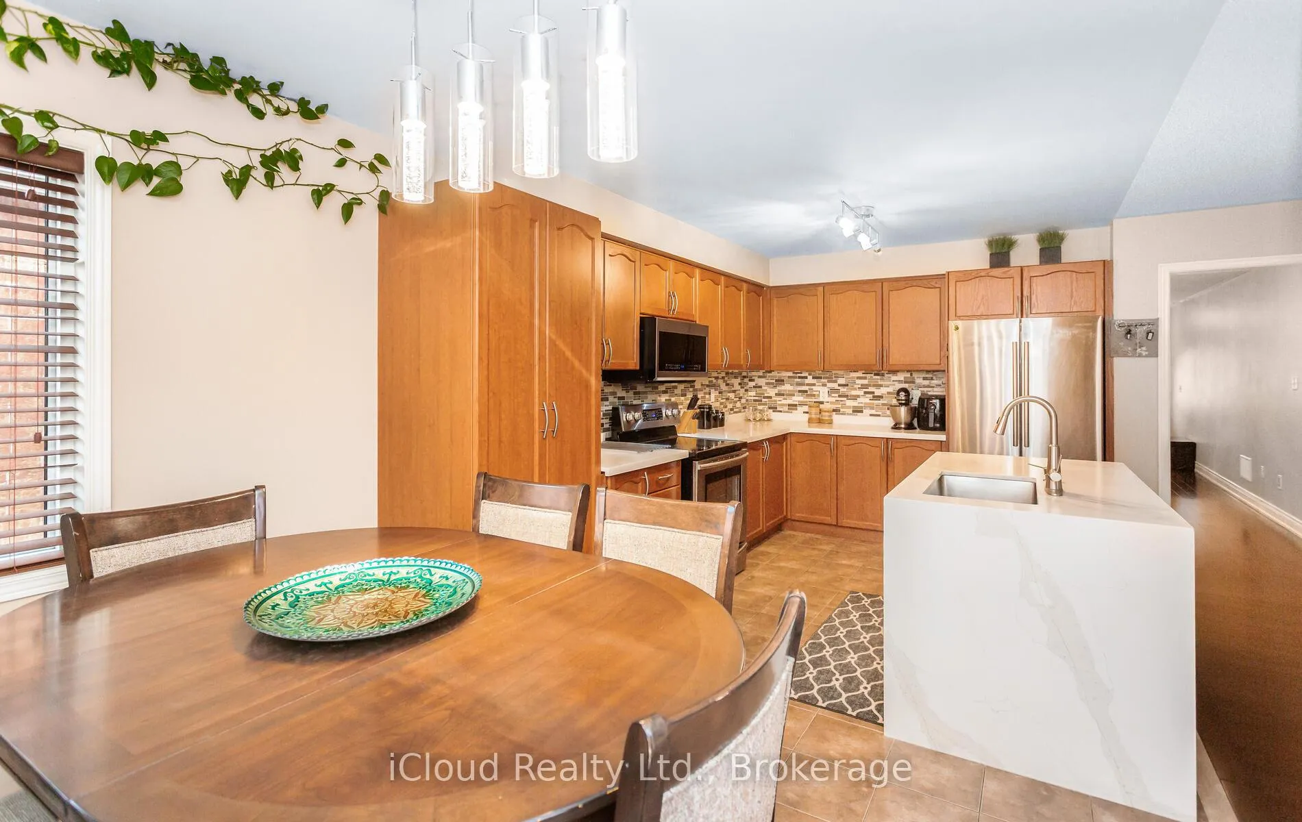 Photo 15 of 491 Landsborough Avenue, Milton, Scott — HOMEH