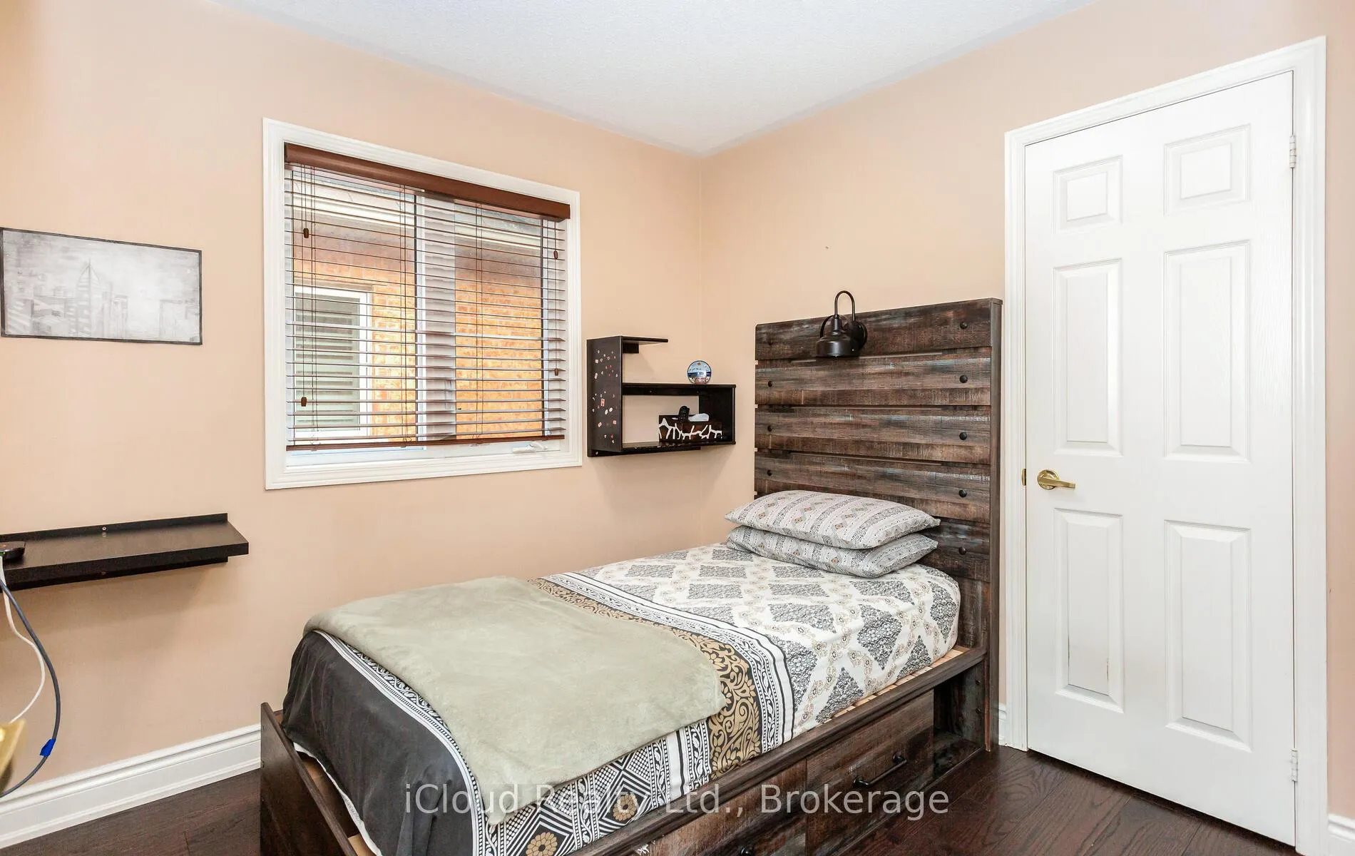 Photo 29 of 491 Landsborough Avenue, Milton, Scott — HOMEH