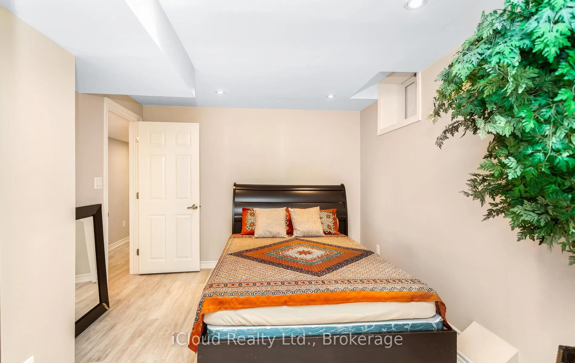 Photo 38 of 491 Landsborough Avenue, Milton, Scott — HOMEH