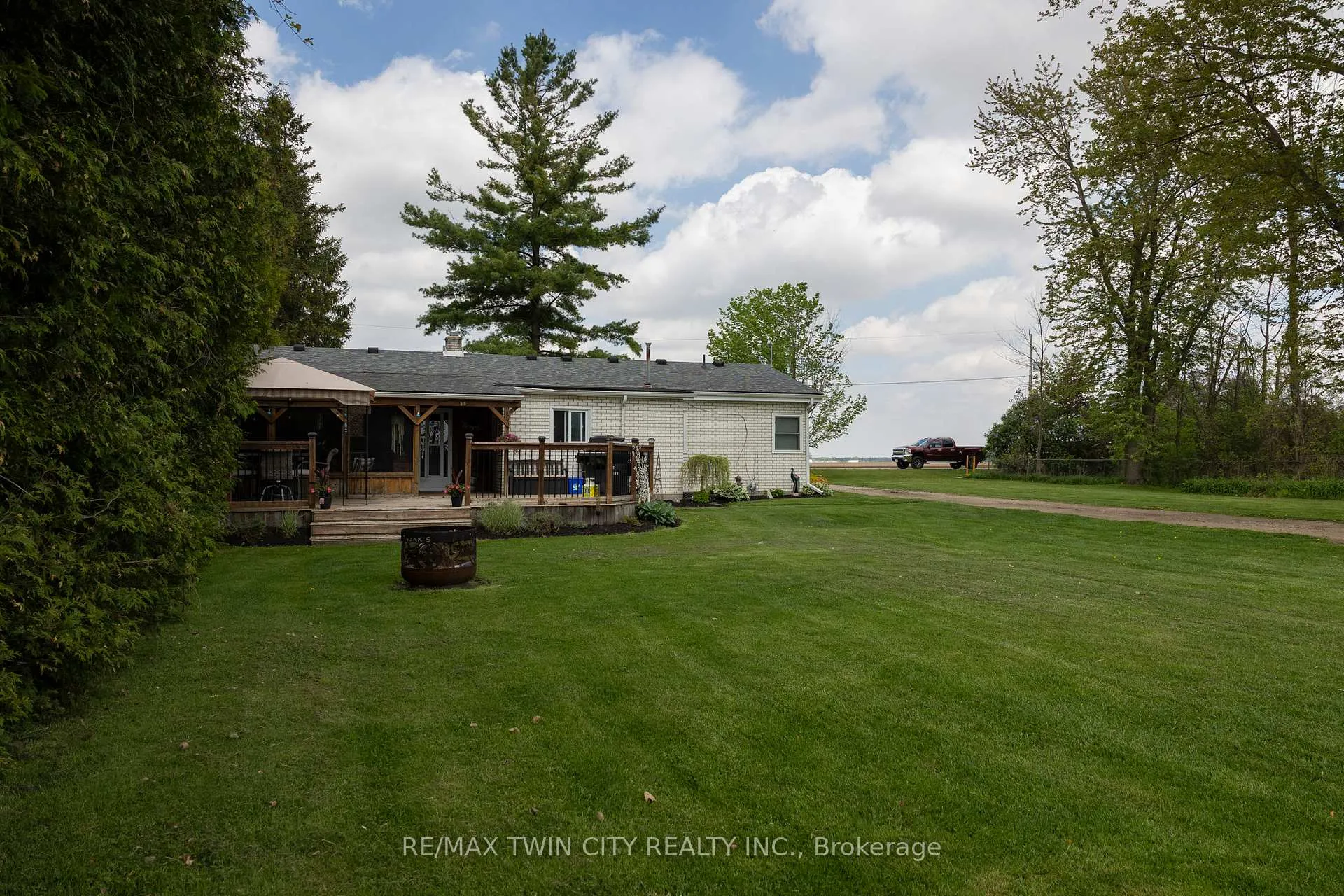 Photo 15 of 129 10th Conc. Road, Brant, Burford — HOMEH