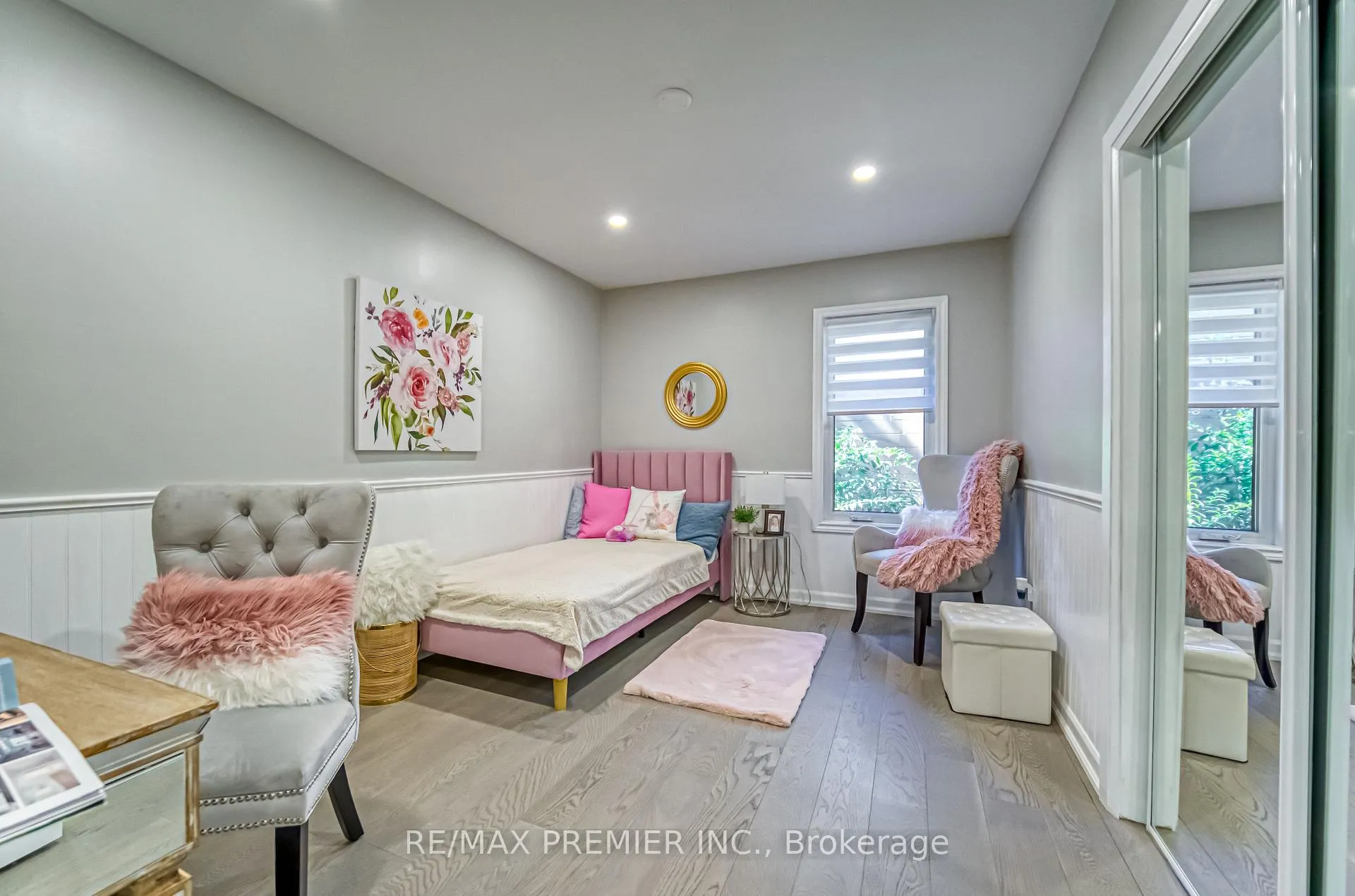 Photo 16 of 85 Enmore Avenue, Hamilton, Ancaster — HOMEH