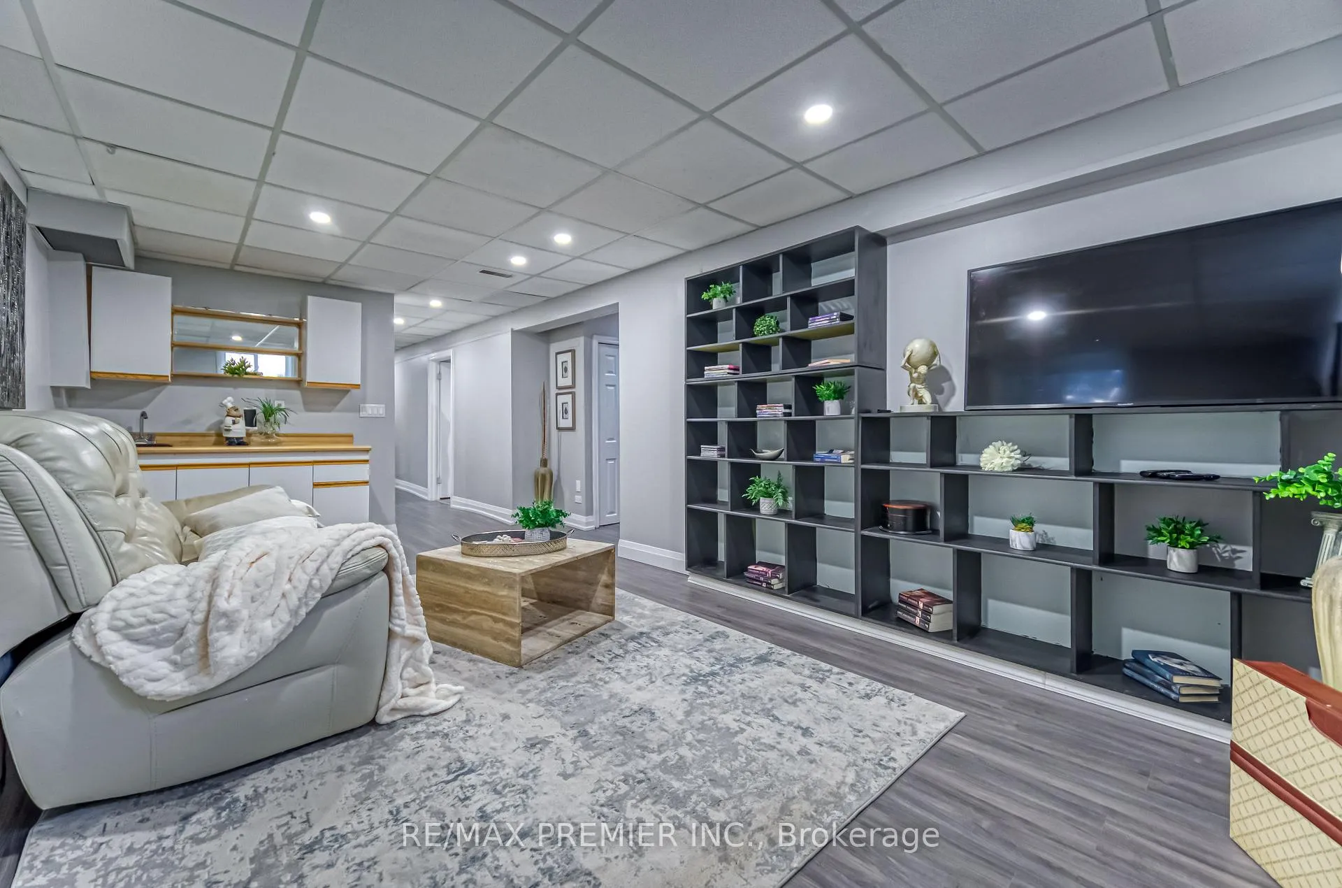 Photo 26 of 85 Enmore Avenue, Hamilton, Ancaster — HOMEH