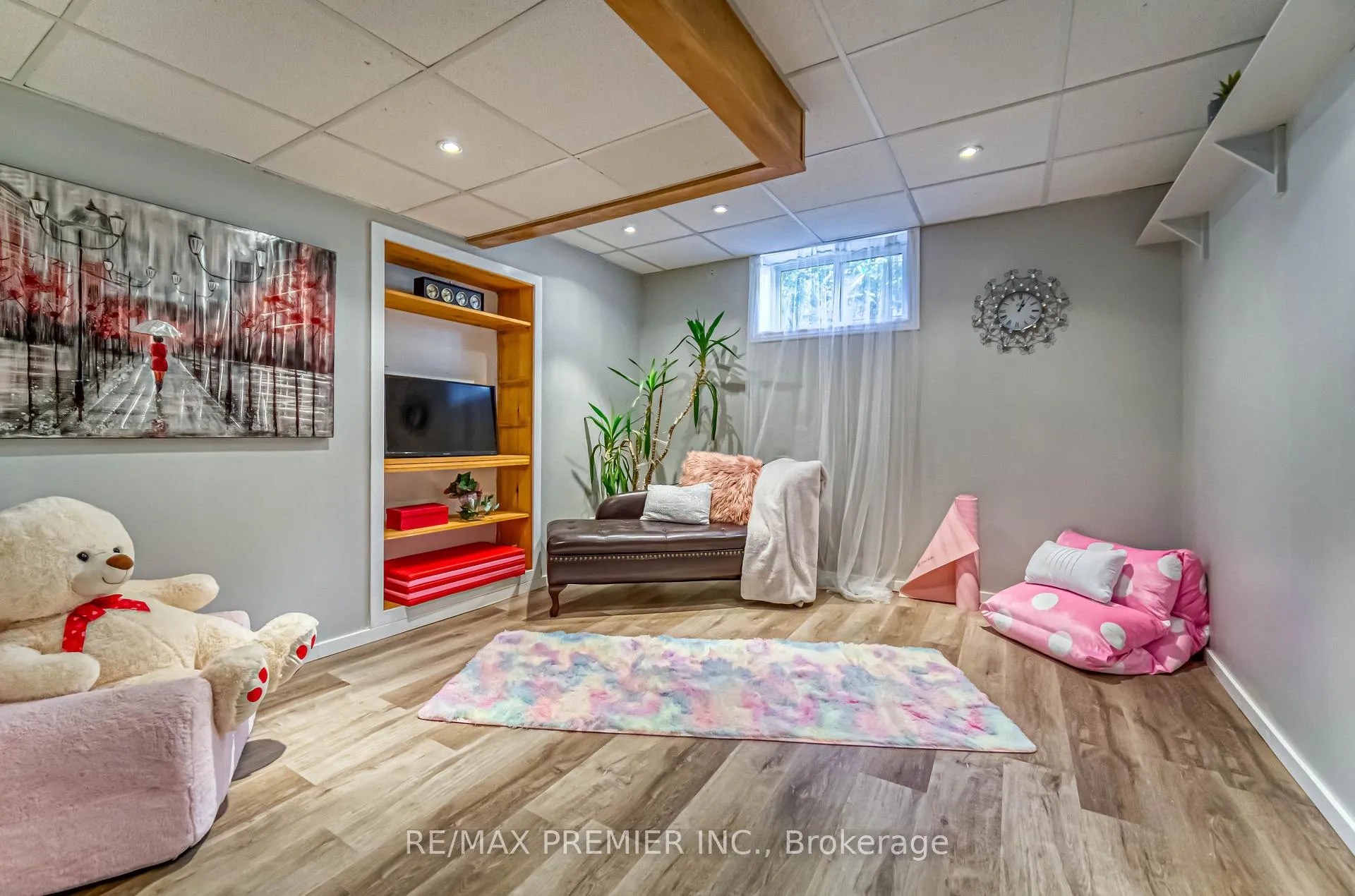 Photo 27 of 85 Enmore Avenue, Hamilton, Ancaster — HOMEH
