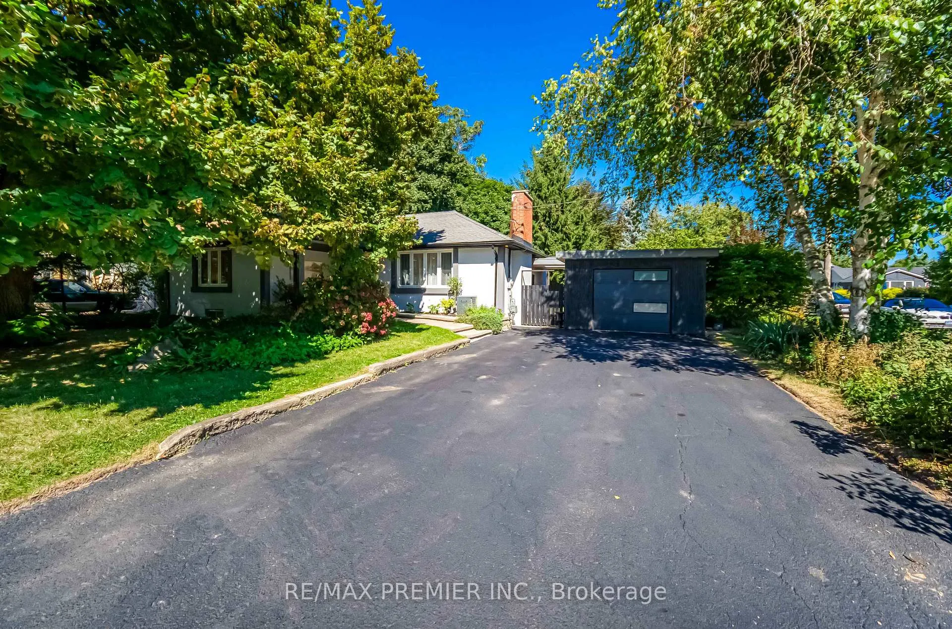 Photo 38 of 85 Enmore Avenue, Hamilton, Ancaster — HOMEH