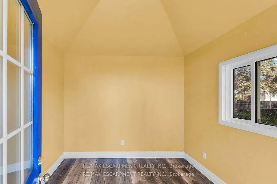 Photo 30 of 713 Lakeshore Road, Haldimand — HOMEH