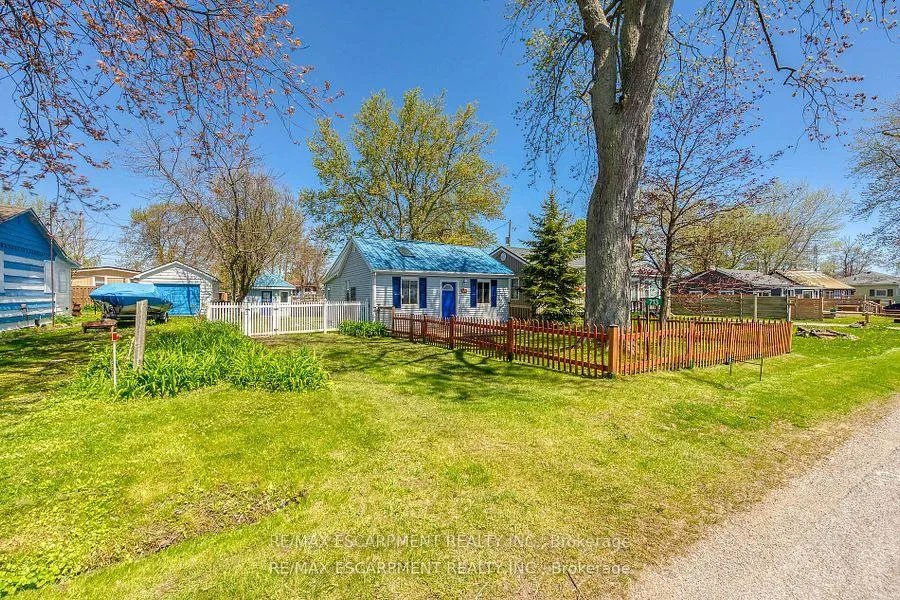 Photo 33 of 713 Lakeshore Road, Haldimand — HOMEH