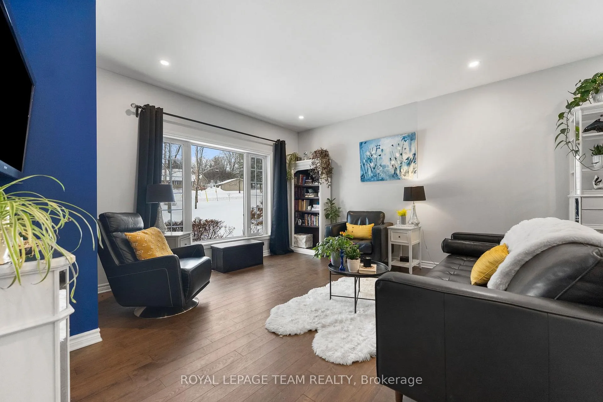 Photo 11 of 230 Opeongo Road, Renfrew — HOMEH