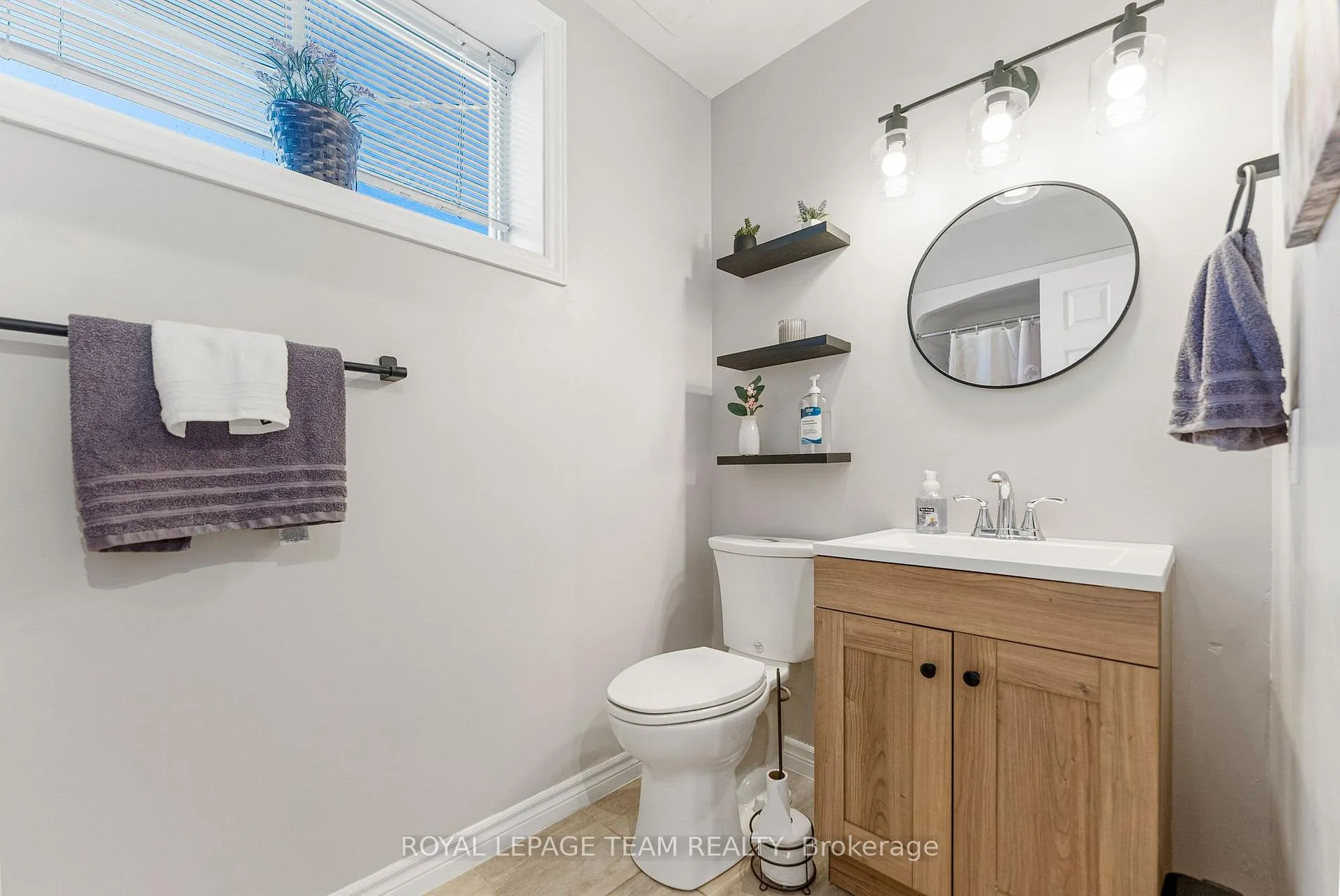 Photo 34 of 230 Opeongo Road, Renfrew — HOMEH