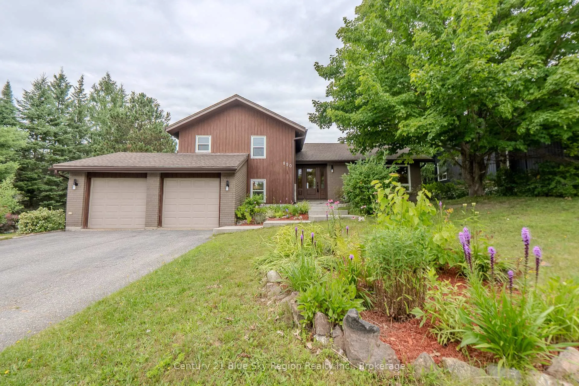 Photo 1 of 890 King Street, Callander — HOMEH