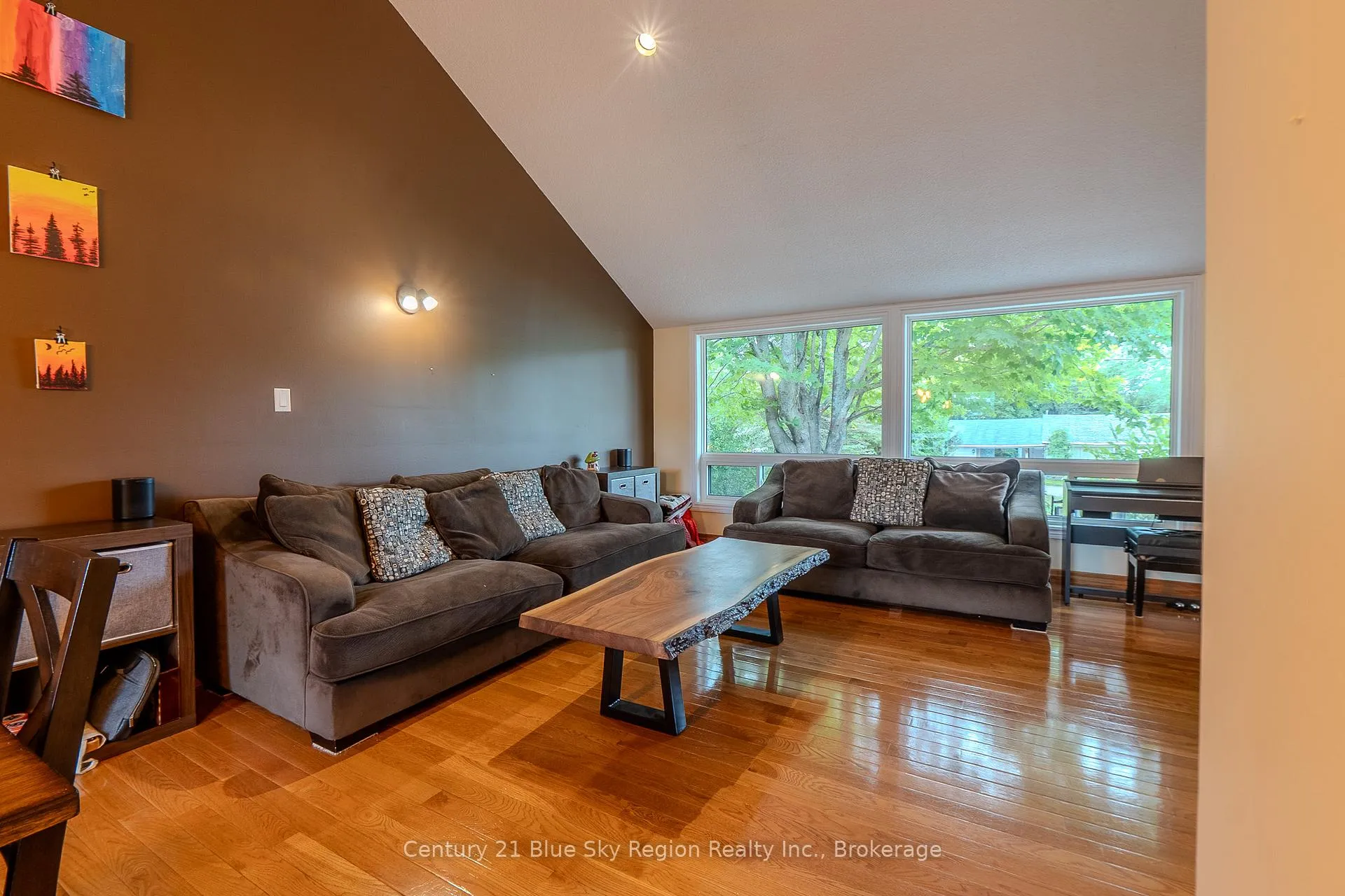 Photo 9 of 890 King Street, Callander — HOMEH