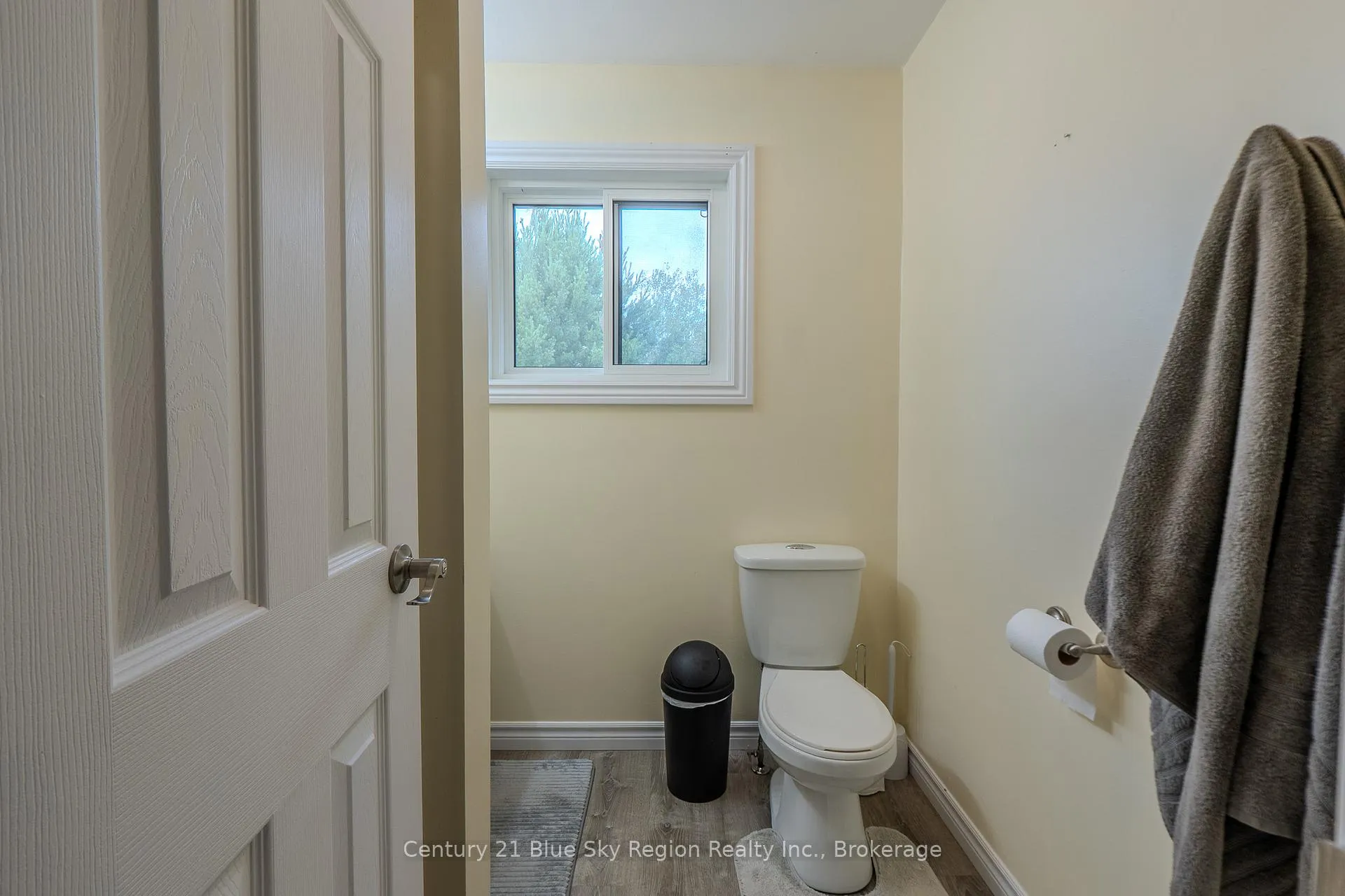 Photo 17 of 890 King Street, Callander — HOMEH