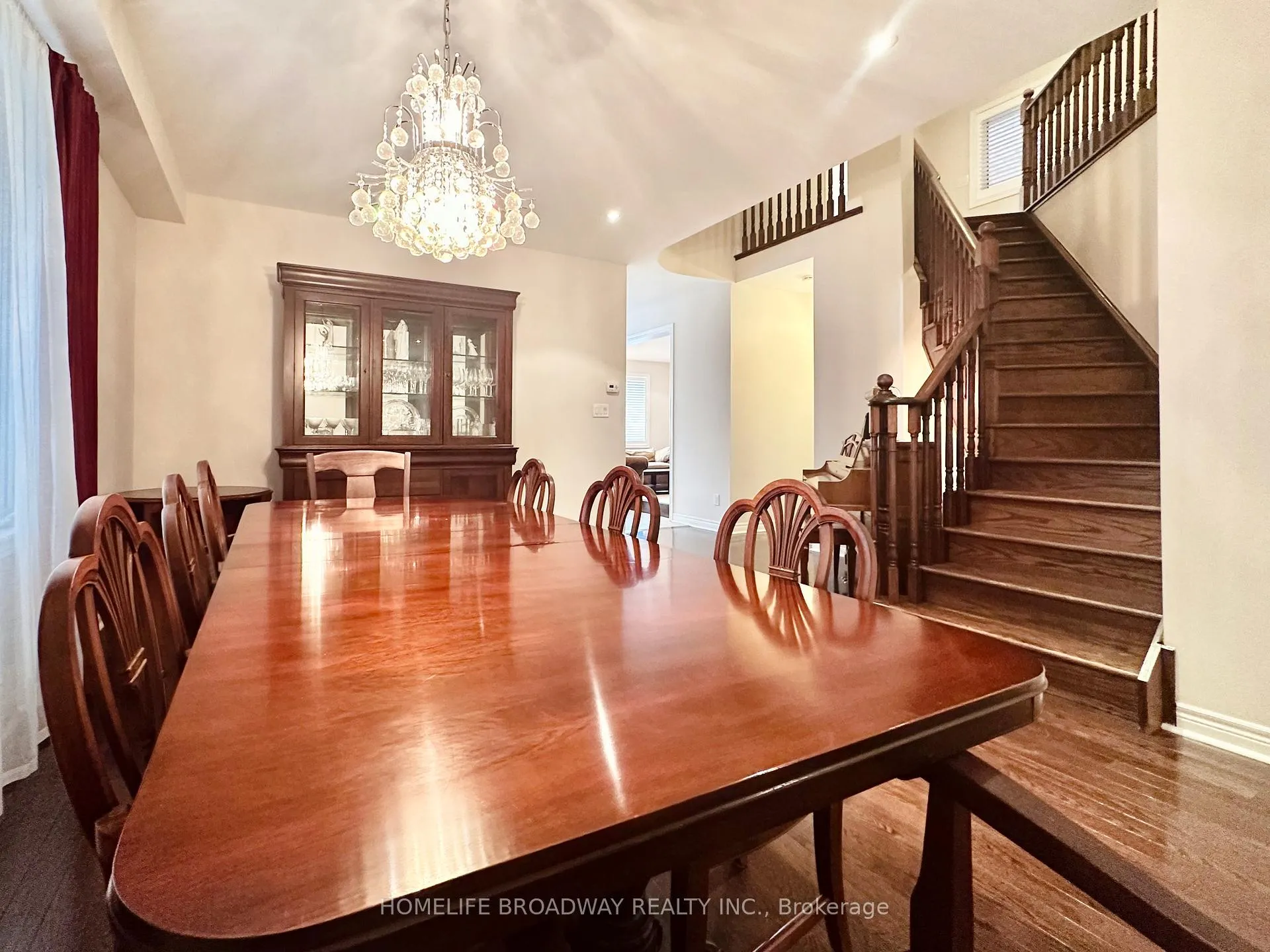Photo 5 of 13 Duke Of Cornwall Drive, Markham, Victoria Square — HOMEH