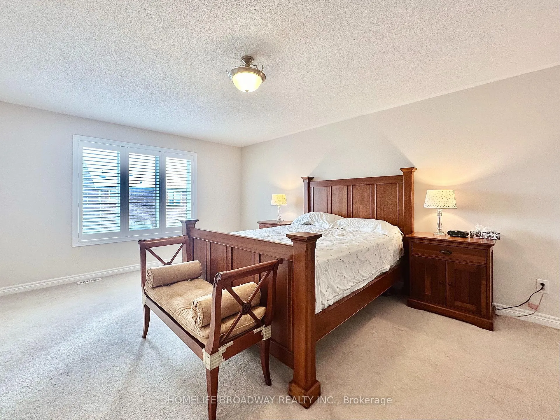 Photo 16 of 13 Duke Of Cornwall Drive, Markham, Victoria Square — HOMEH