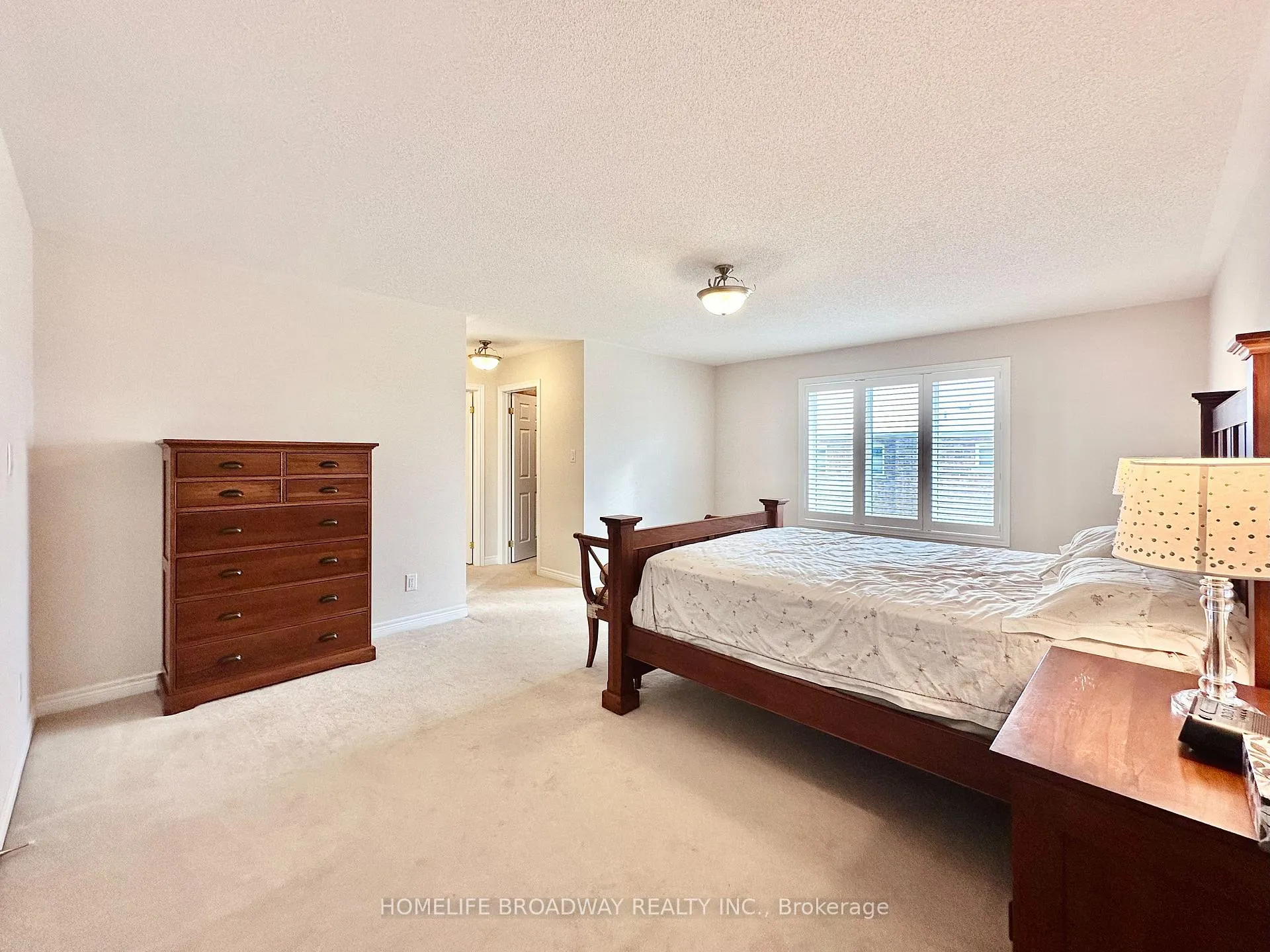 Photo 17 of 13 Duke Of Cornwall Drive, Markham, Victoria Square — HOMEH